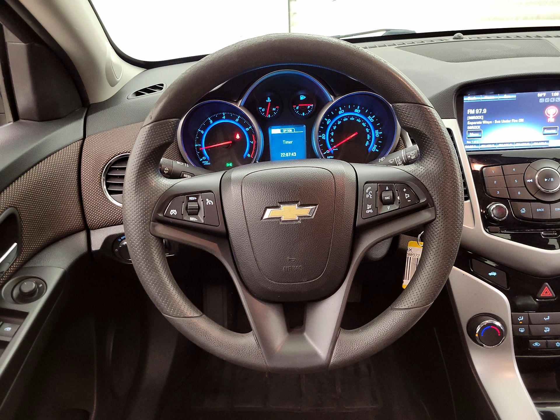 Thumbnail: 2015 Chevrolet Cruze - 10