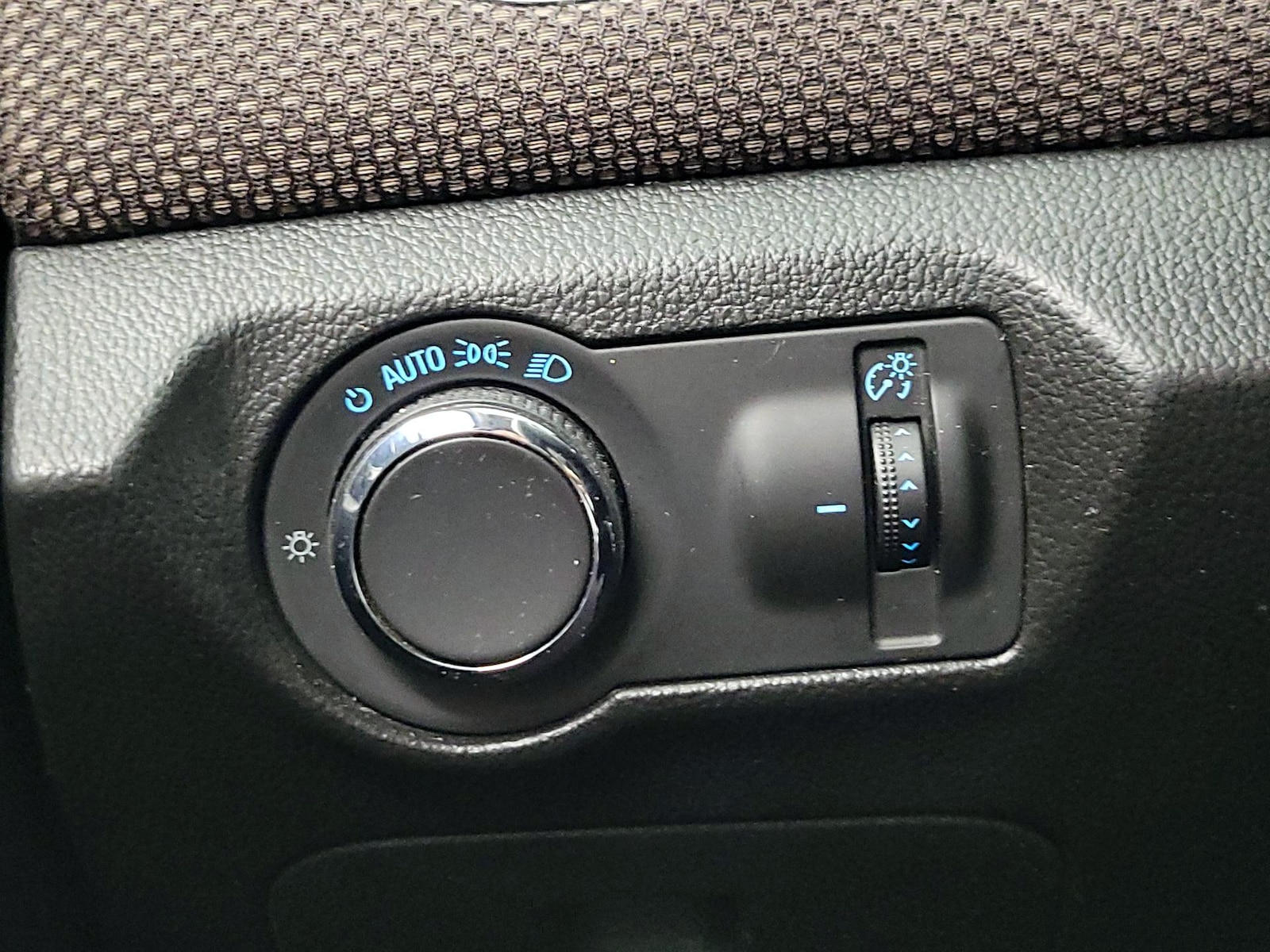 2015 Chevrolet Cruze 1LT - Photo 14
