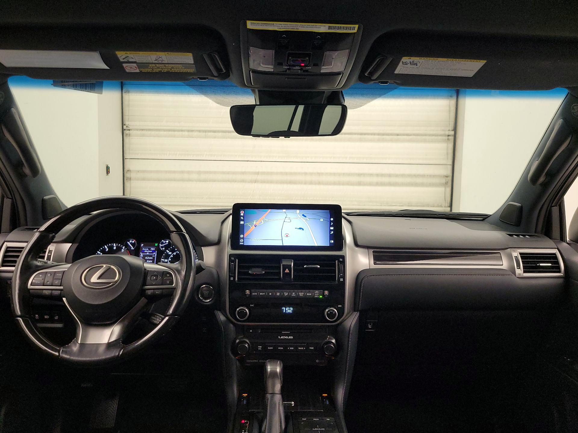 Thumbnail: 2023 Lexus GX - 9