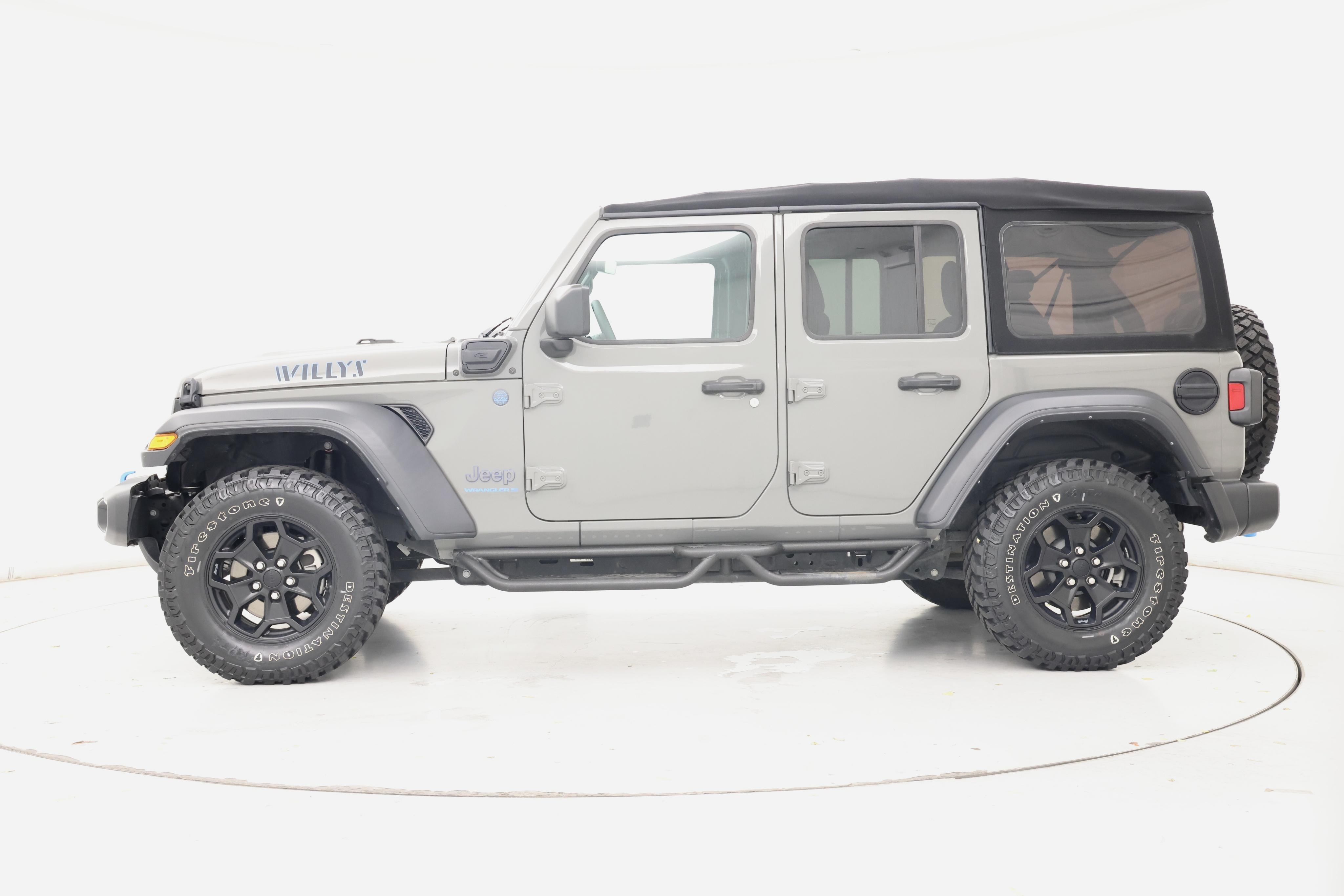 Thumbnail: 2023 Jeep Wrangler - 3