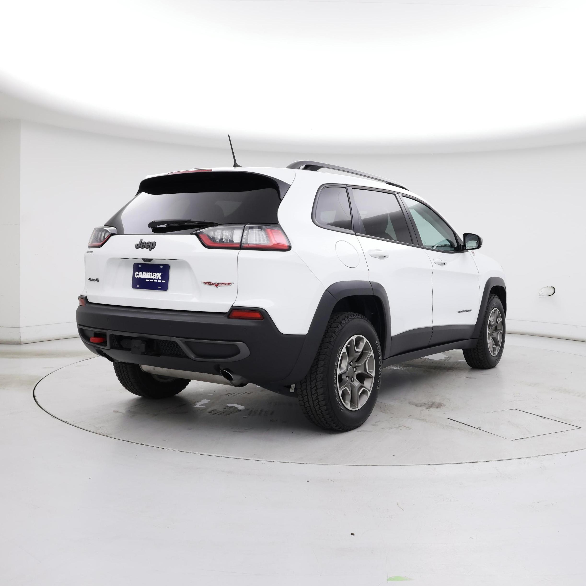 Thumbnail: 2021 Jeep Cherokee - 8