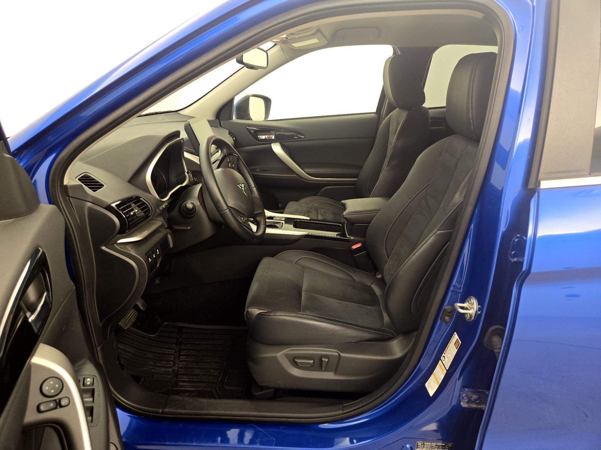 Thumbnail: 2022 Mitsubishi Eclipse Cross - 11