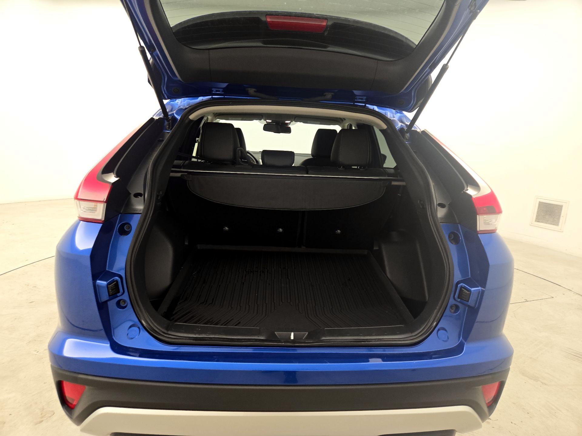 Thumbnail: 2022 Mitsubishi Eclipse Cross - 20