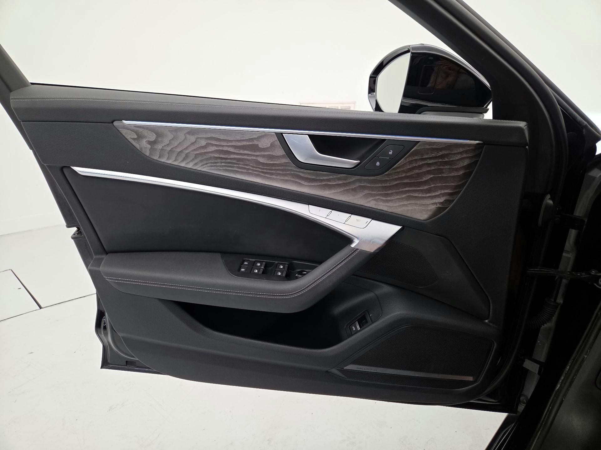 Thumbnail: 2024 Audi A6 - 12