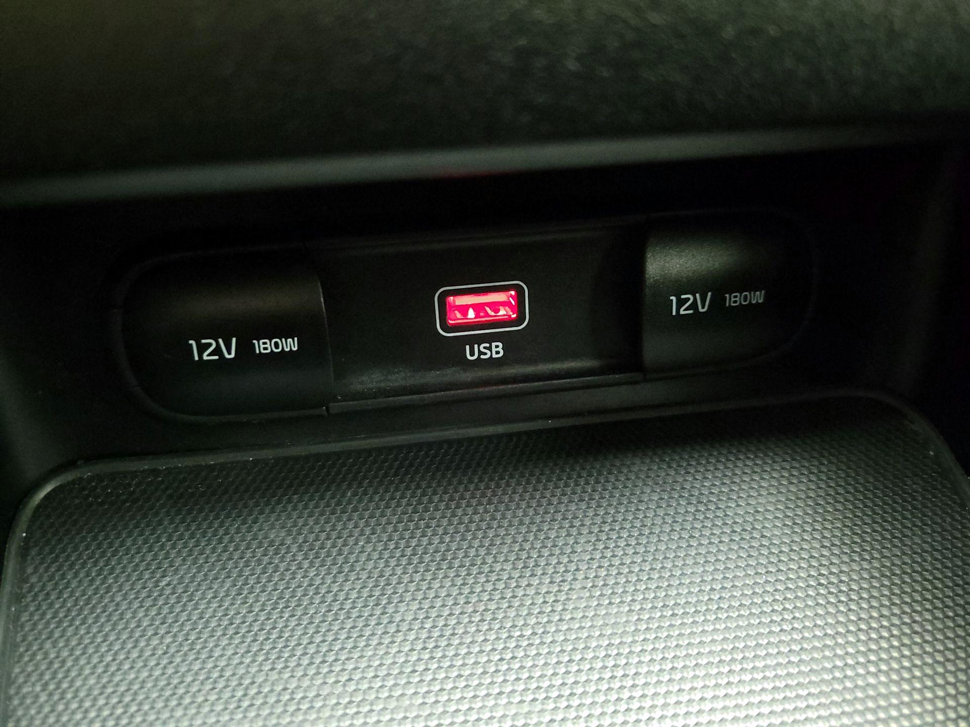 Thumbnail: 2023 Kia Forte - 17