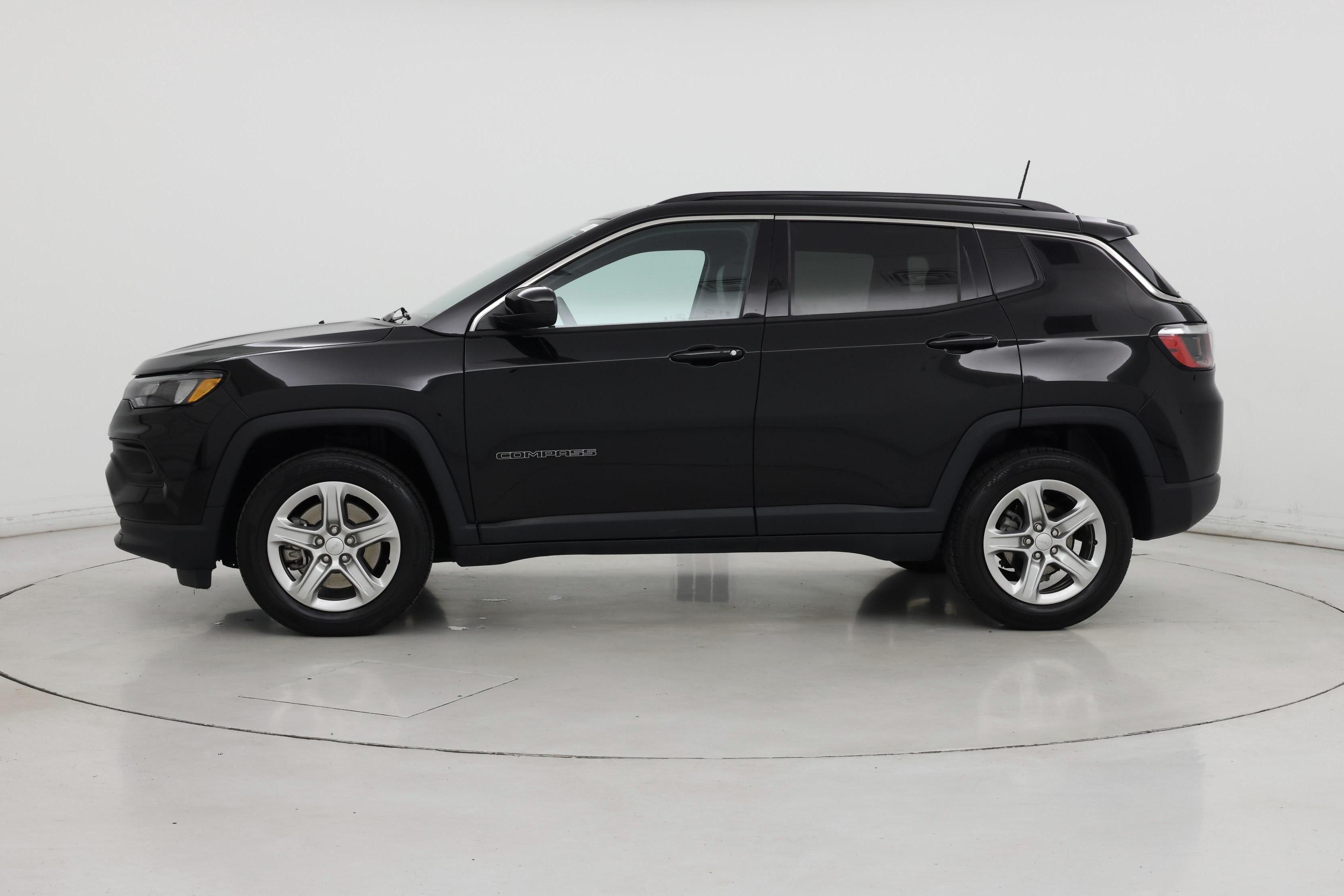 Thumbnail: 2023 Jeep Compass - 3