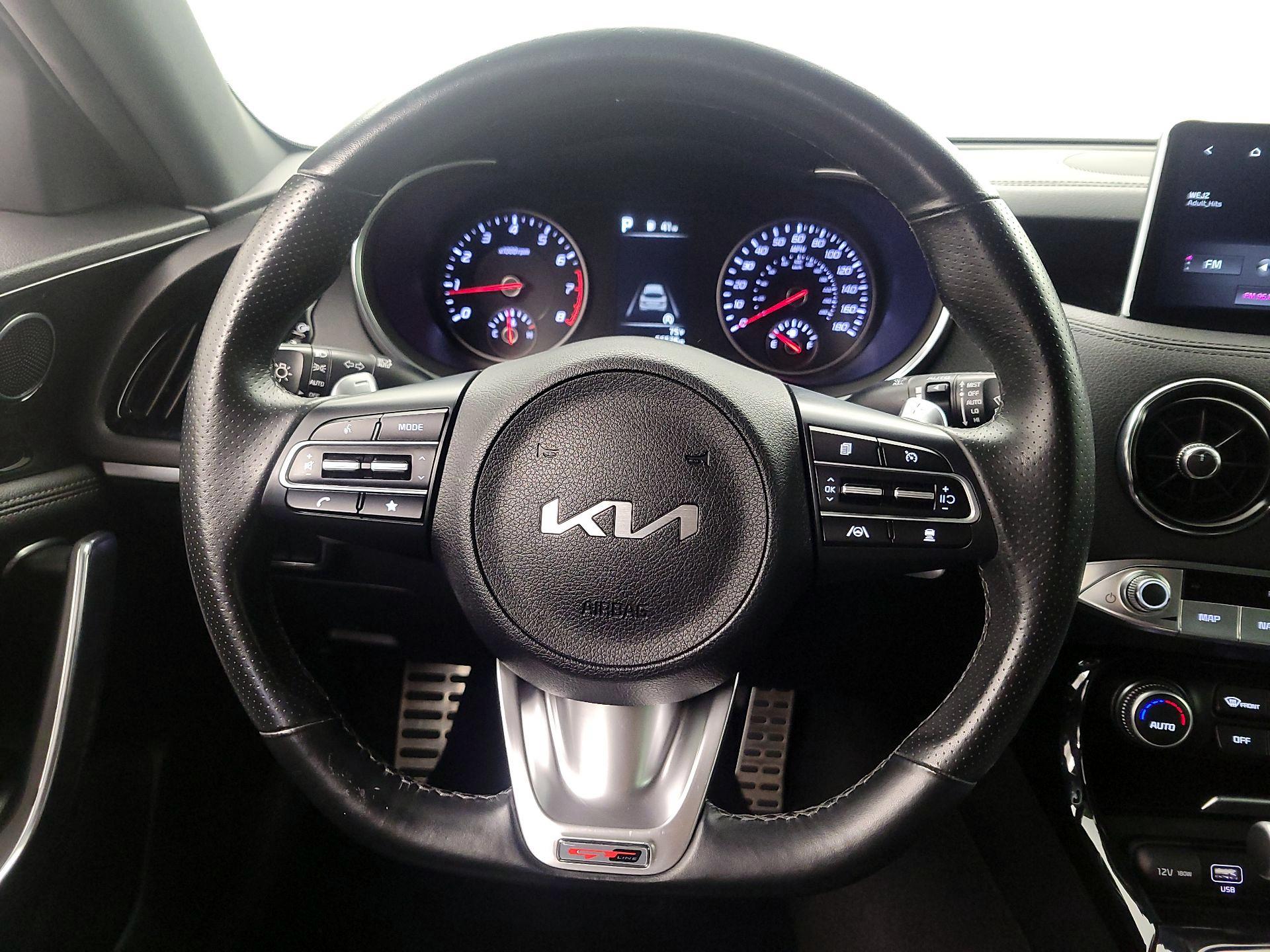 Thumbnail: 2022 Kia Stinger - 10