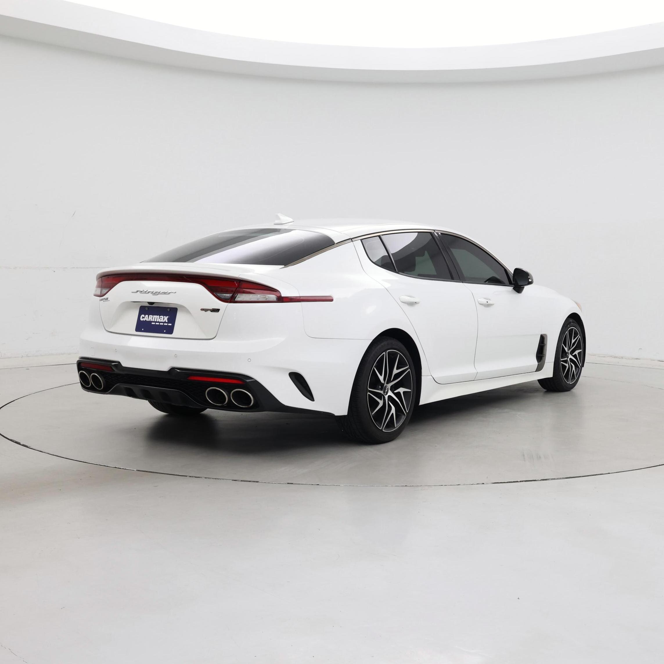Thumbnail: 2022 Kia Stinger - 8