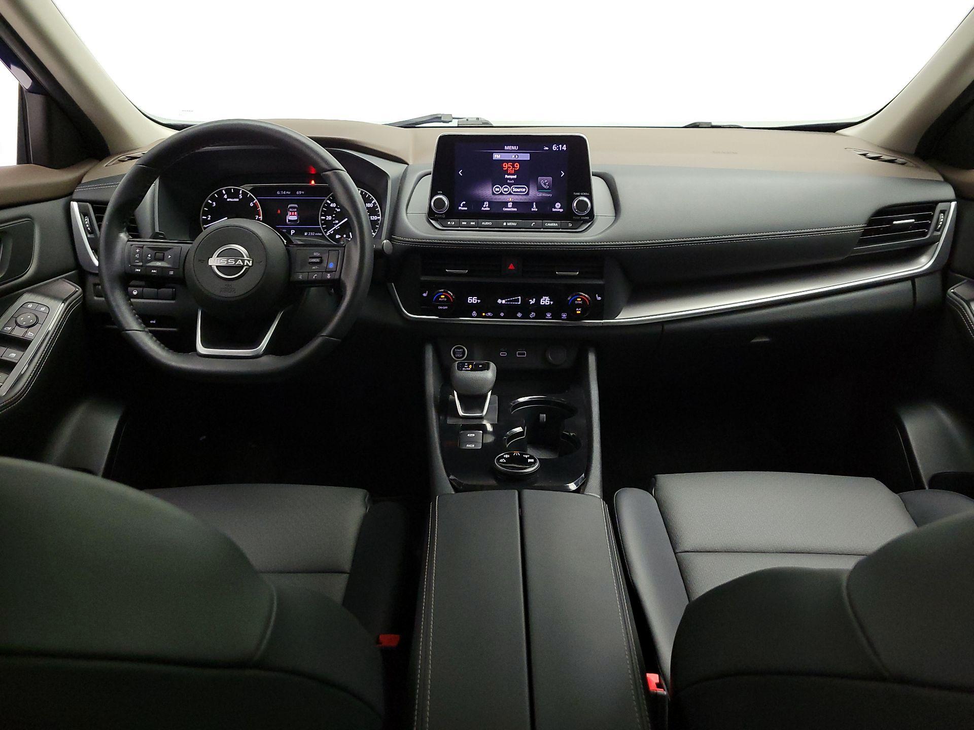 Thumbnail: 2023 Nissan Rogue - 9