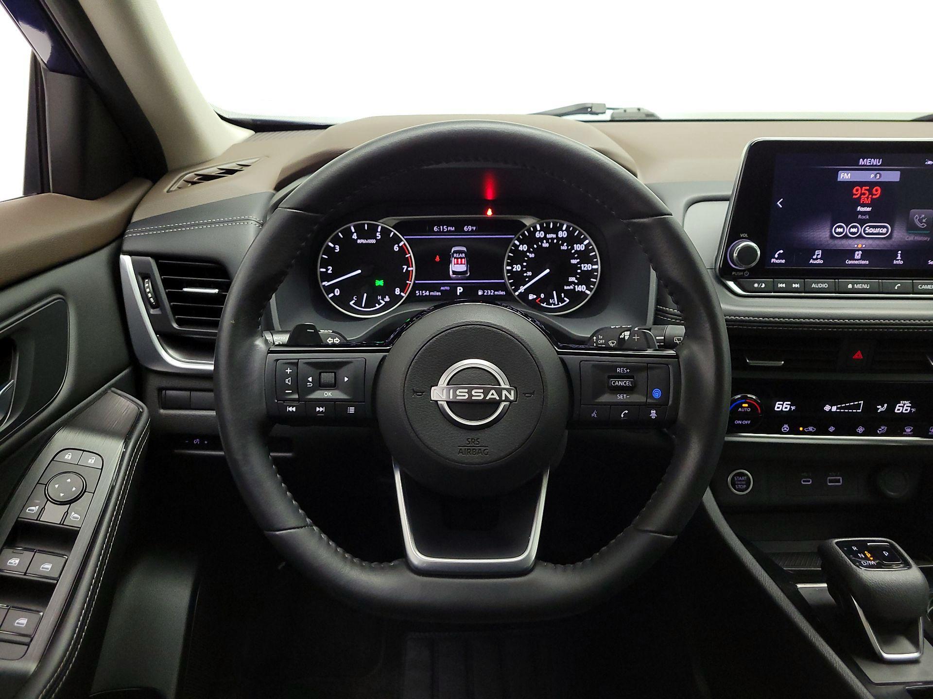 Thumbnail: 2023 Nissan Rogue - 10