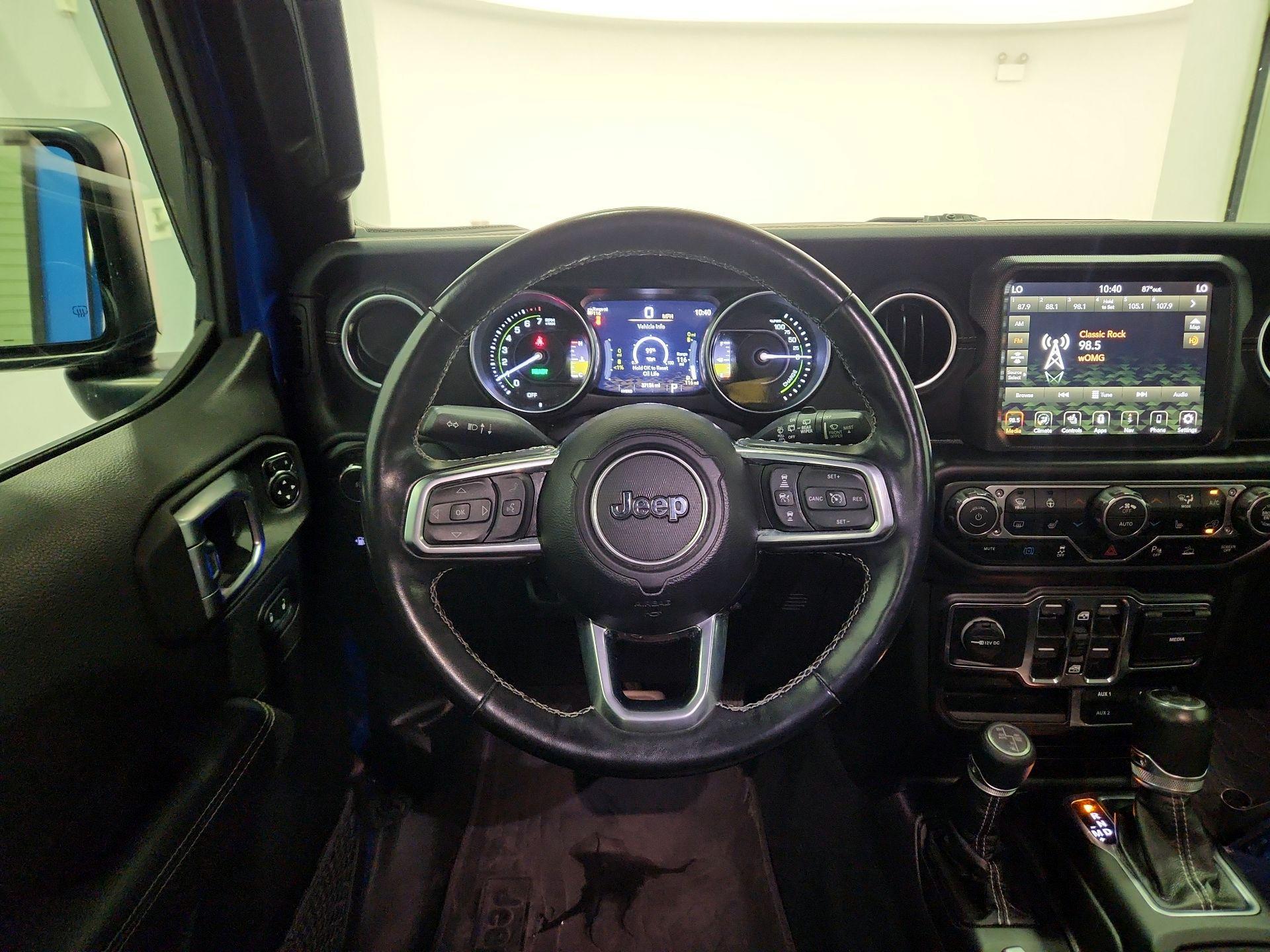 Thumbnail: 2022 Jeep Wrangler - 10