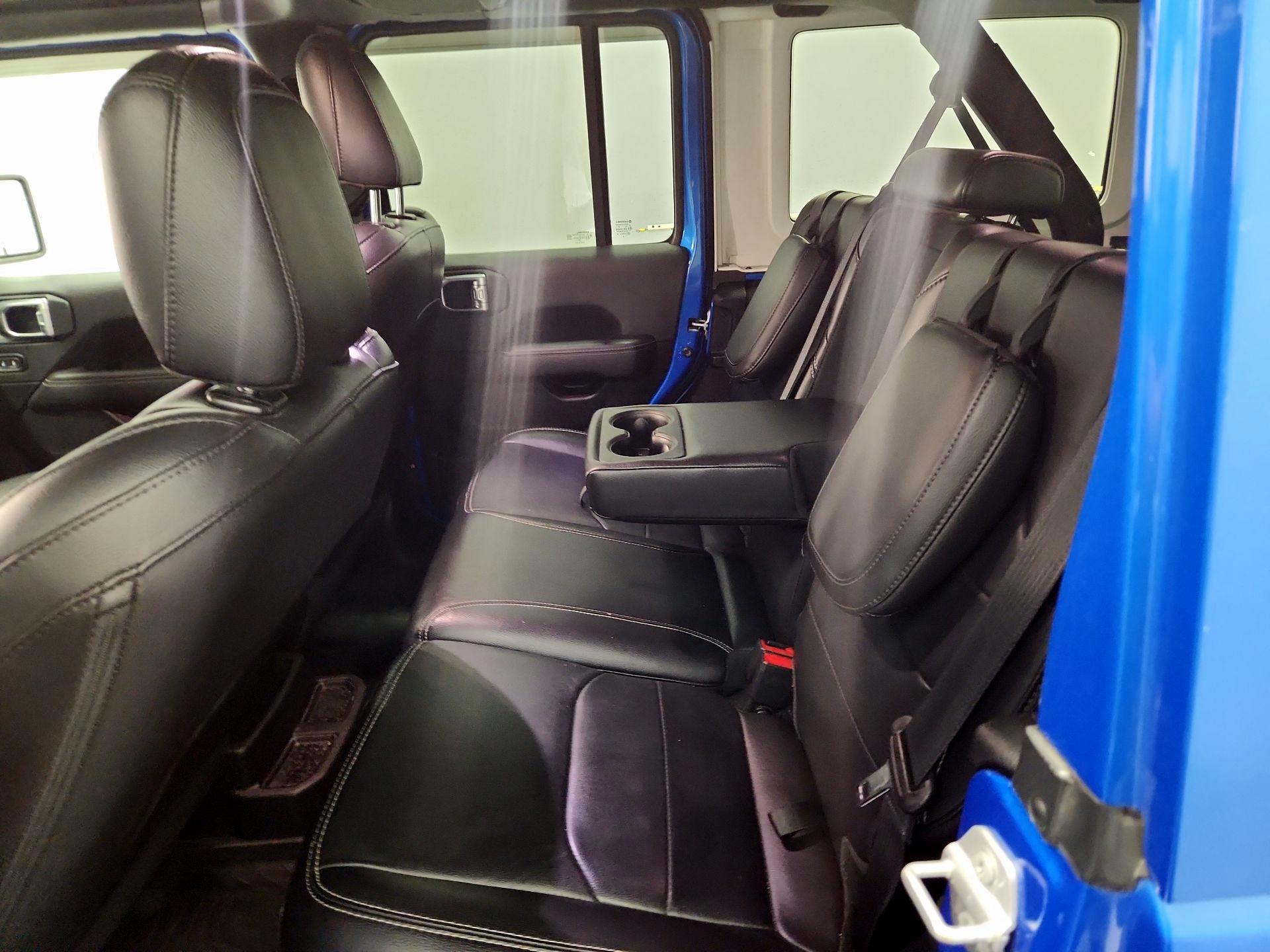 Thumbnail: 2022 Jeep Wrangler - 19