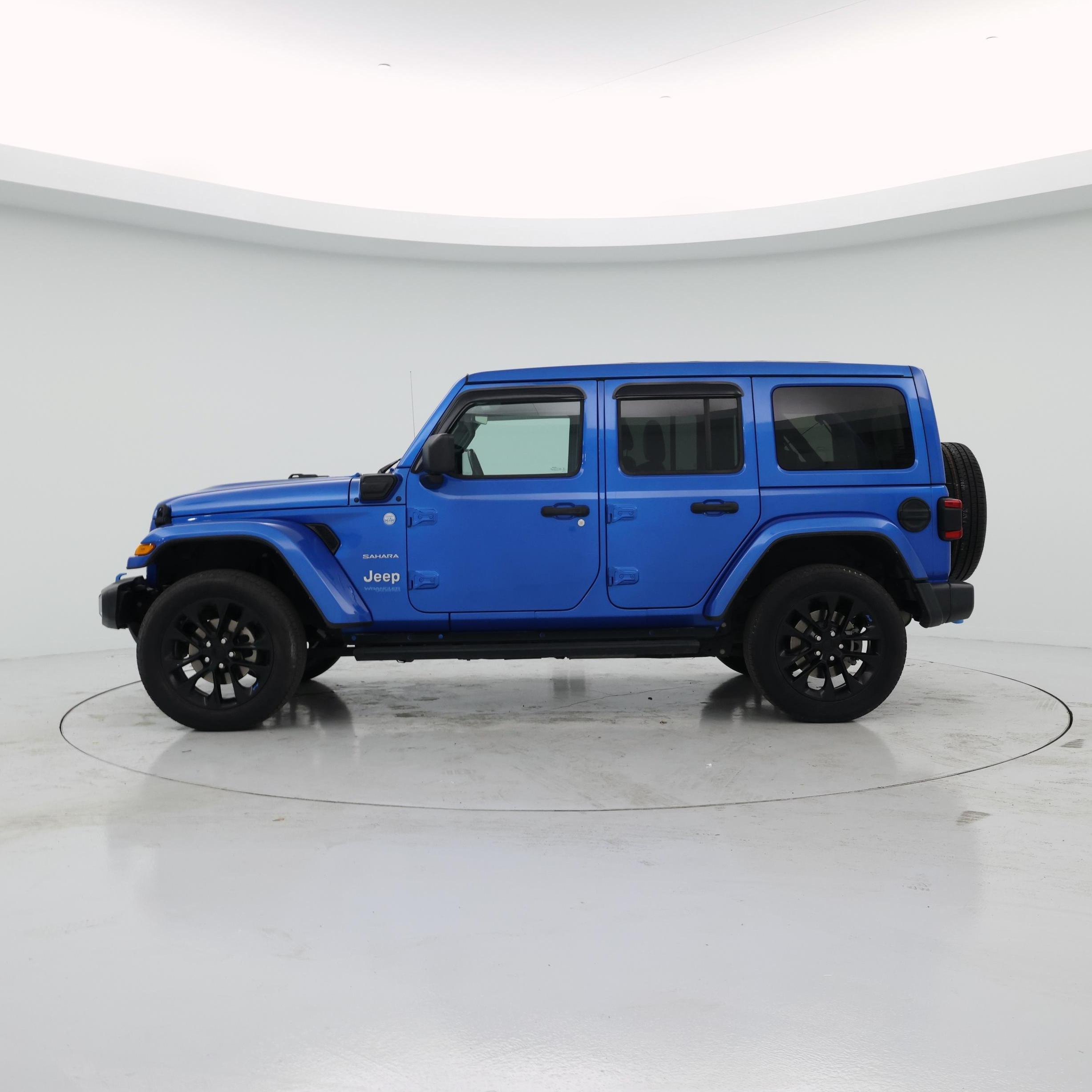 Thumbnail: 2022 Jeep Wrangler - 3