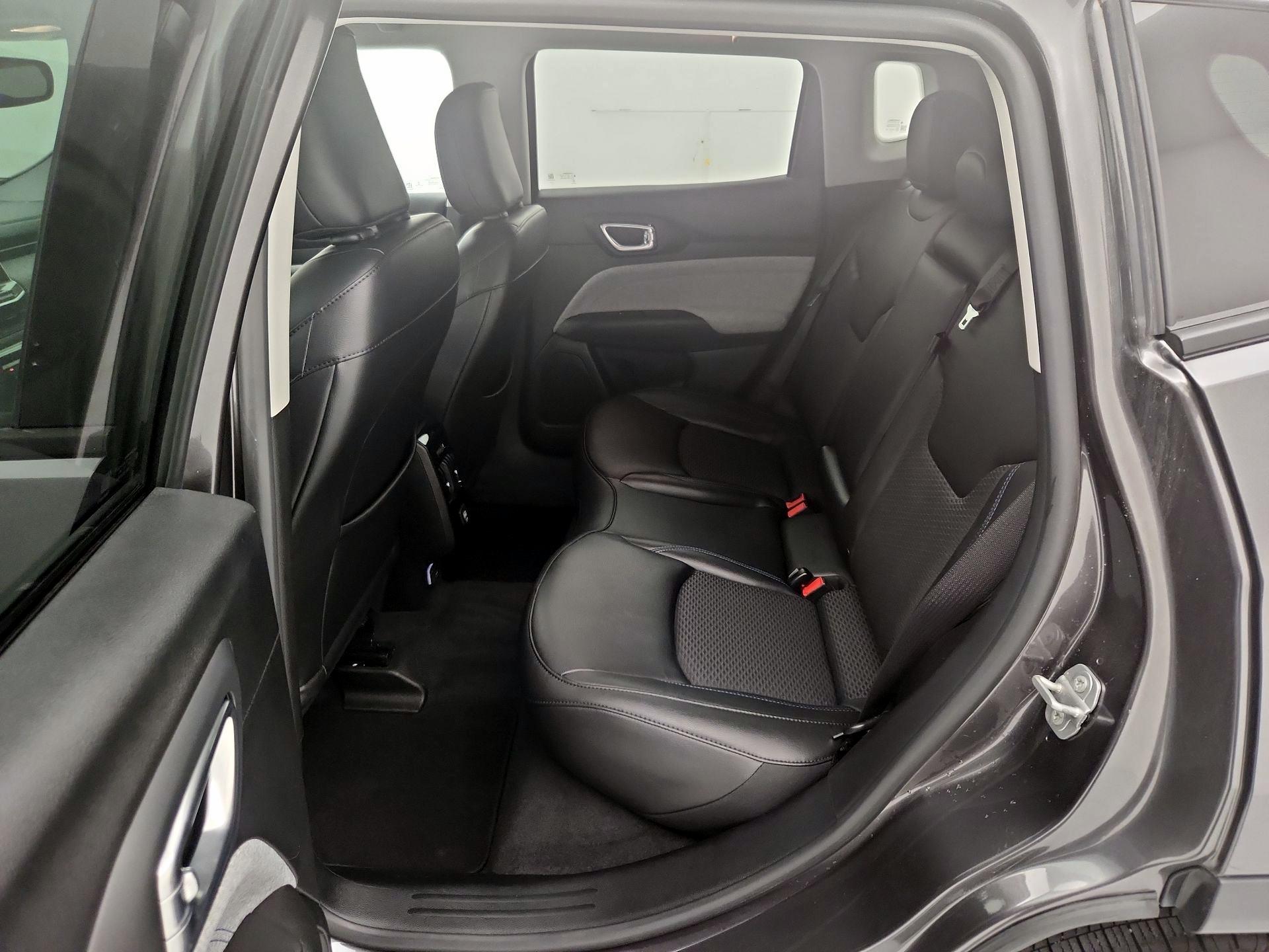 Thumbnail: 2022 Jeep Compass - 19