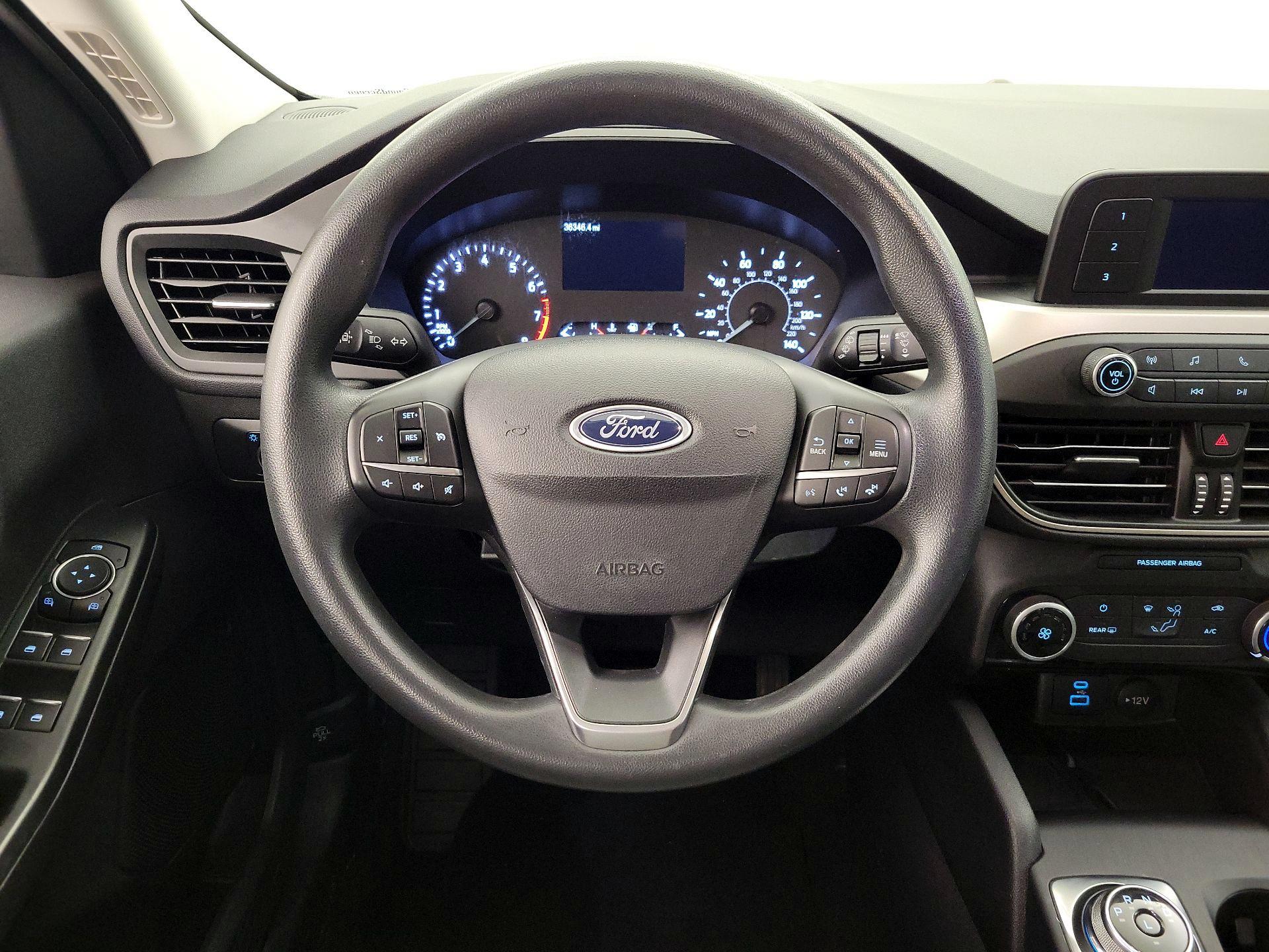 Thumbnail: 2022 Ford Escape - 10