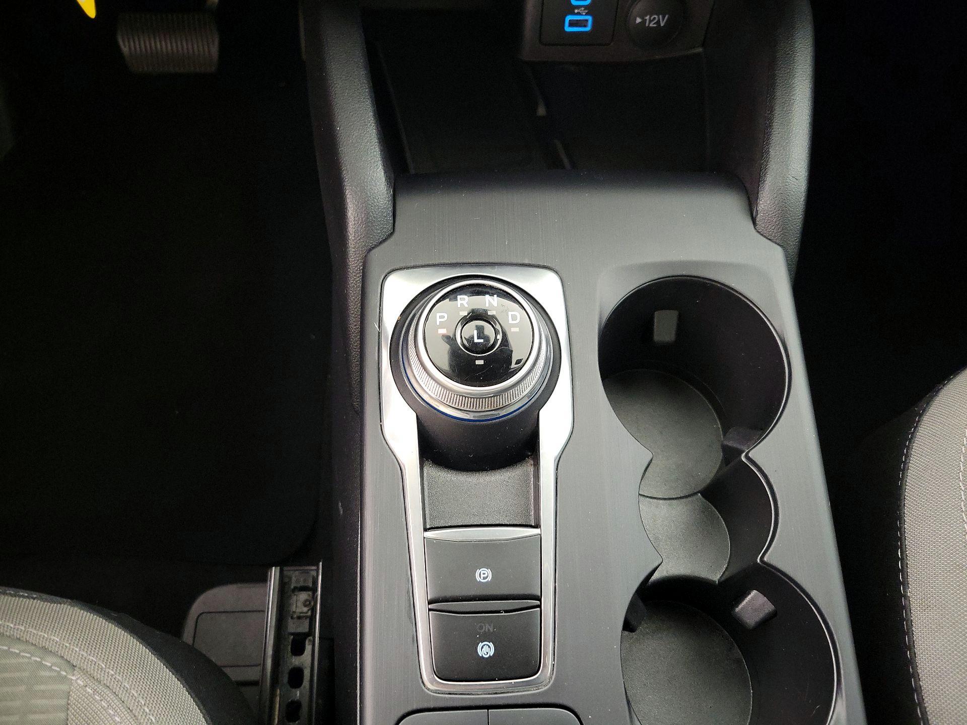 Thumbnail: 2022 Ford Escape - 17