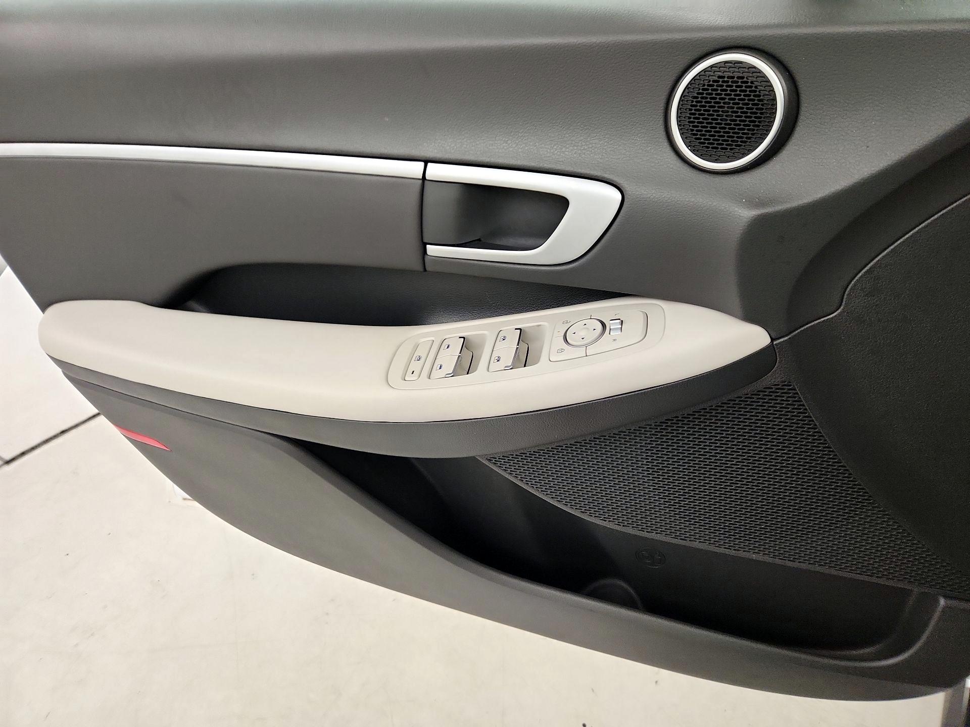 Thumbnail: 2025 Hyundai Sonata - 12