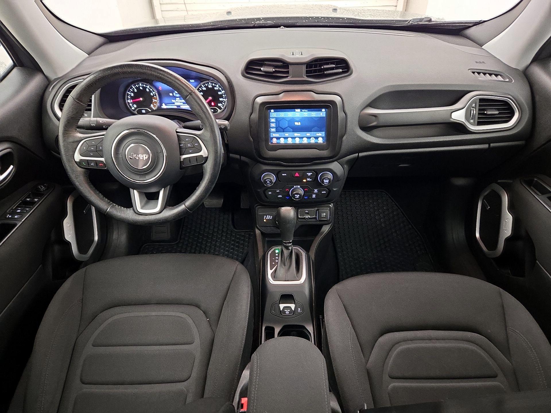 Thumbnail: 2021 Jeep Renegade - 9