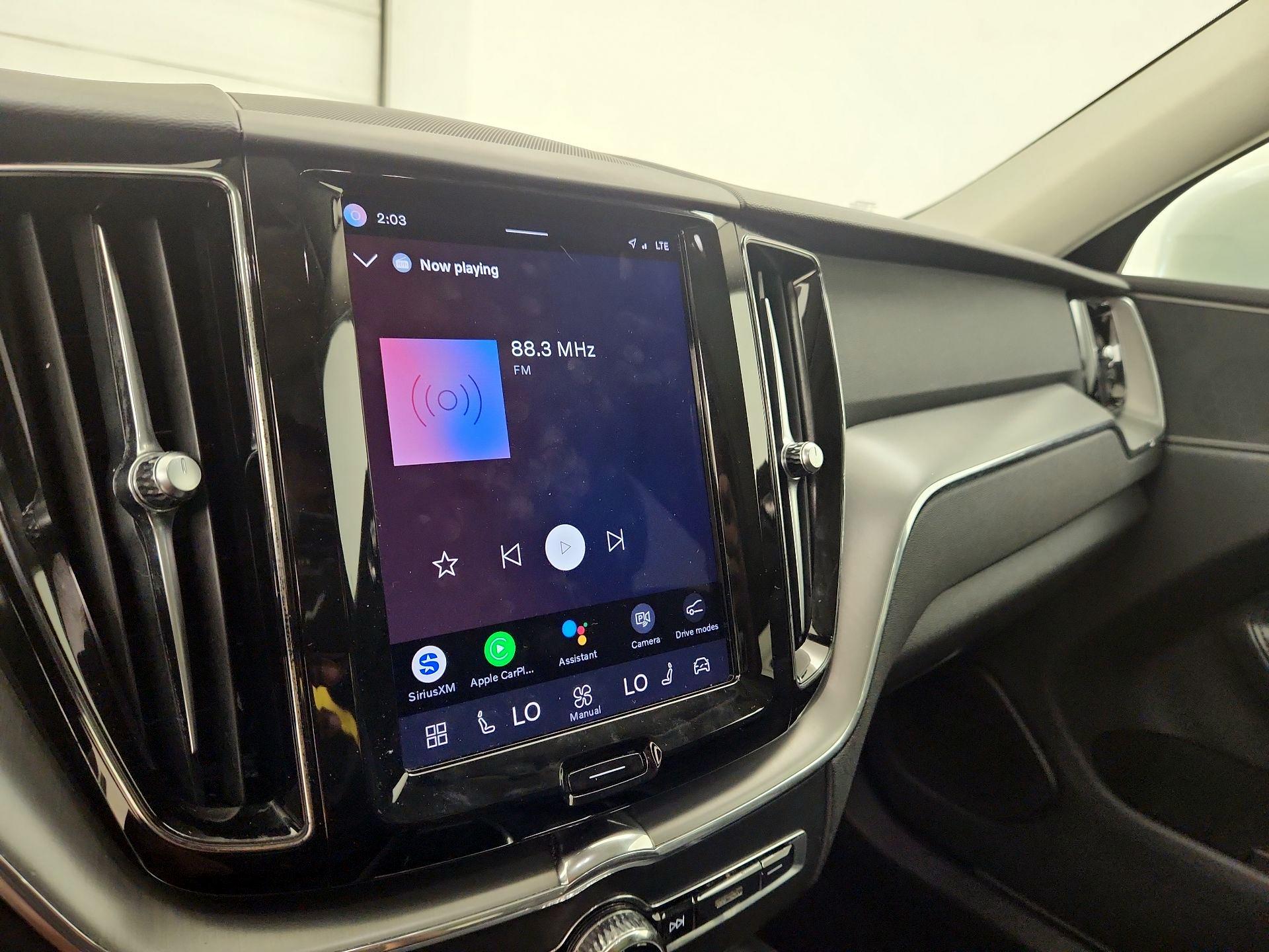 Thumbnail: 2023 Volvo XC60 - 16