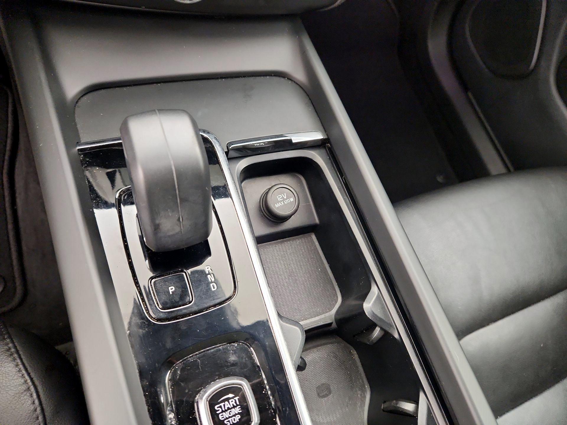 Thumbnail: 2023 Volvo XC60 - 18