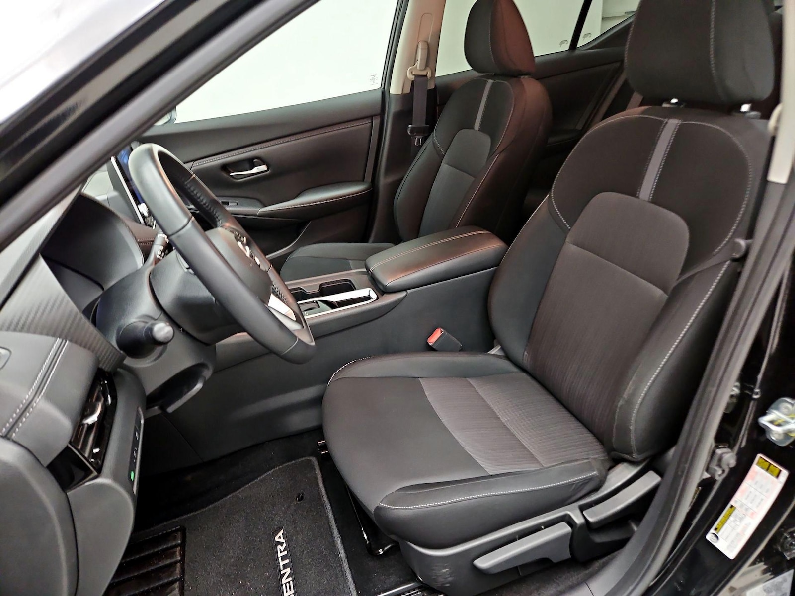 2022 Nissan Sentra SV - Photo 12