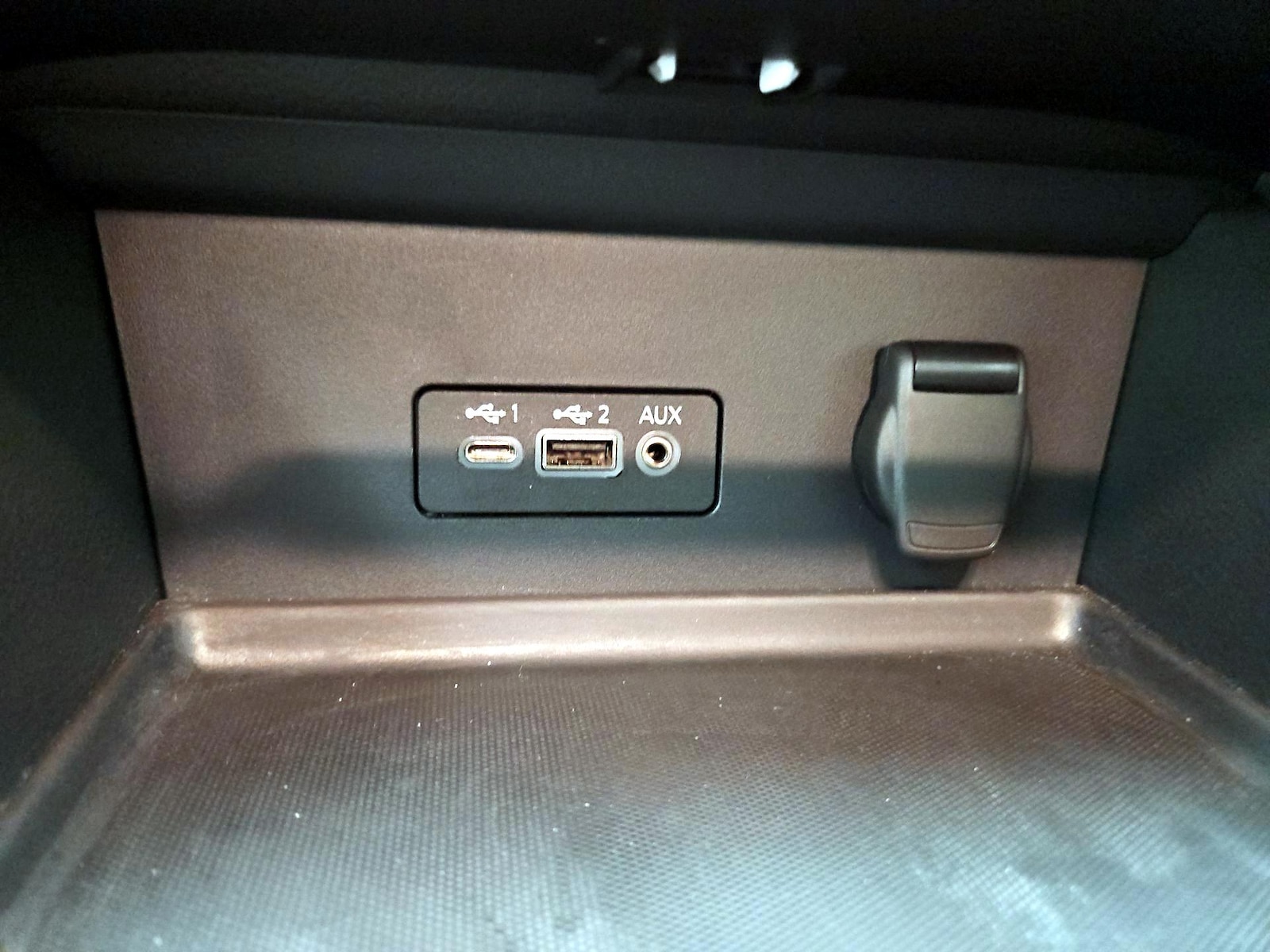 2022 Nissan Sentra SV - Photo 19