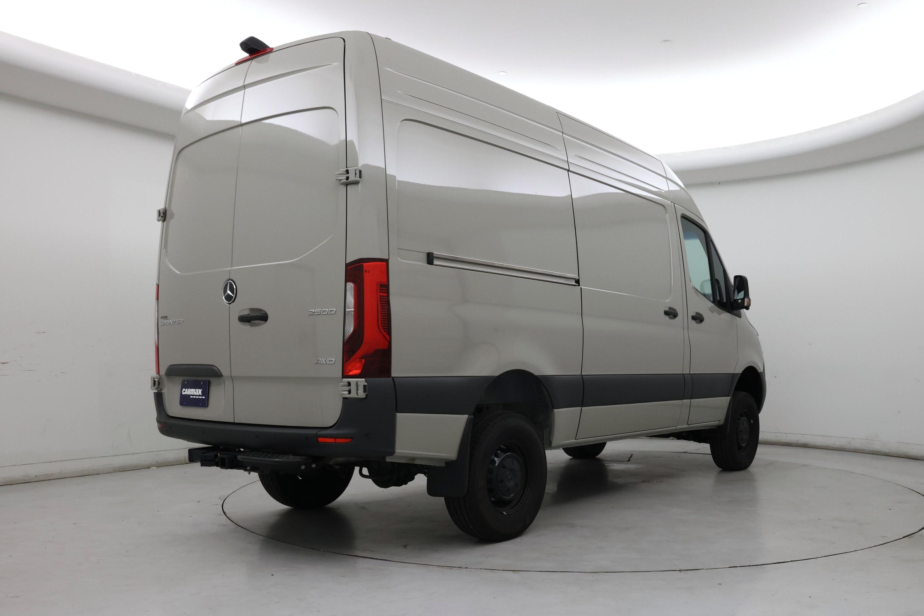 Thumbnail: 2026 Mercedes-Benz Sprinter - 8