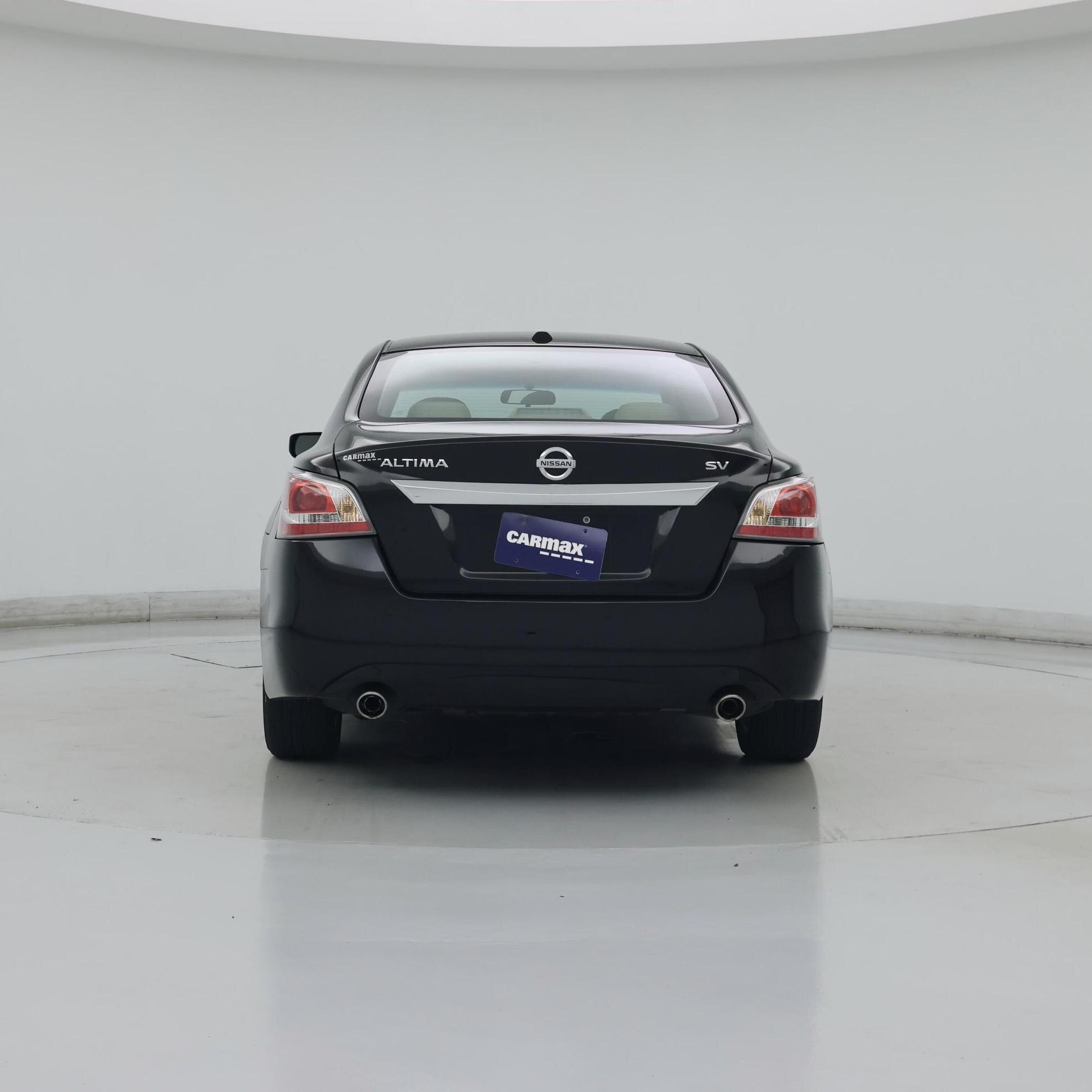 Thumbnail: 2015 Nissan Altima - 6