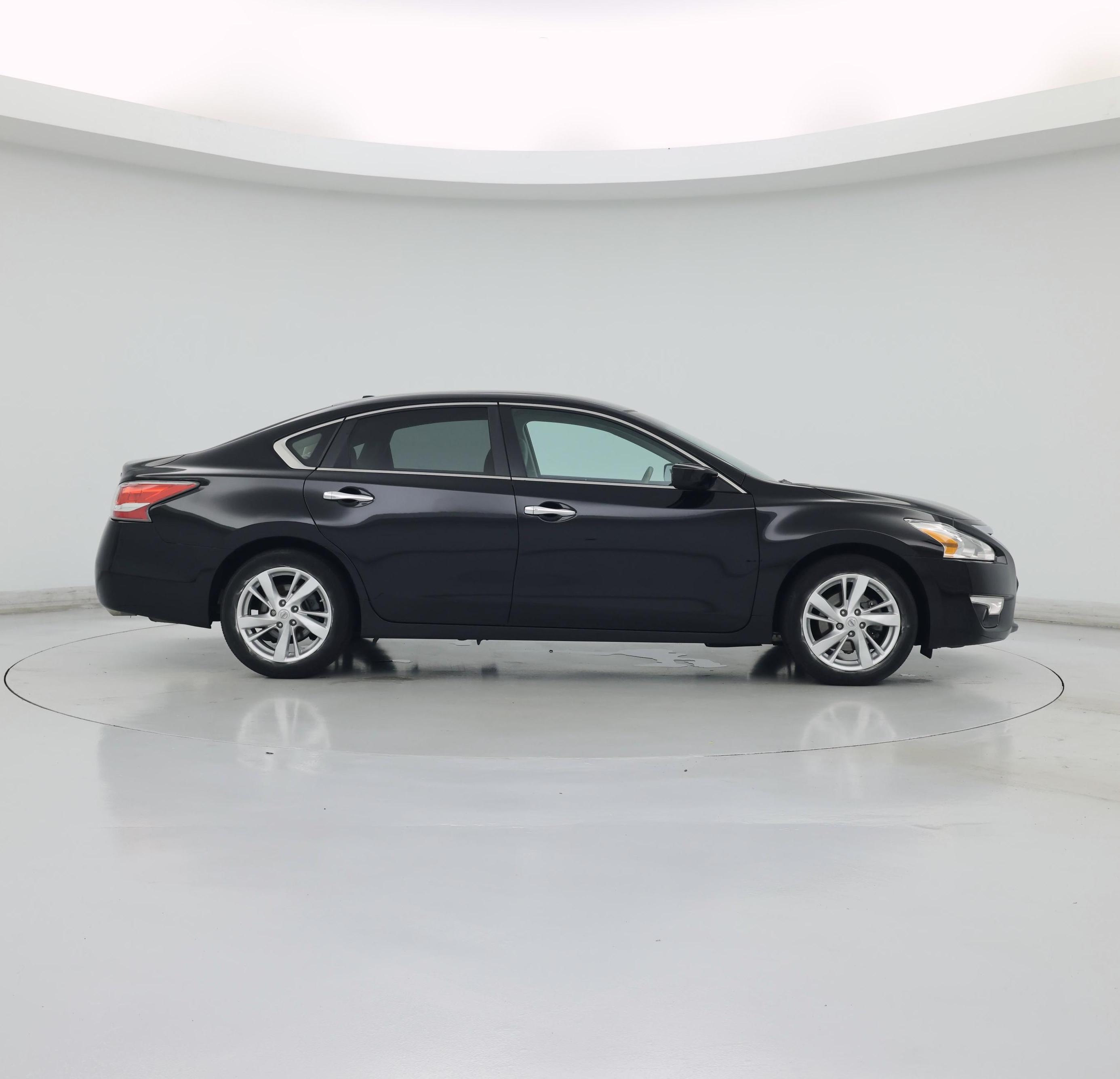Thumbnail: 2015 Nissan Altima - 7