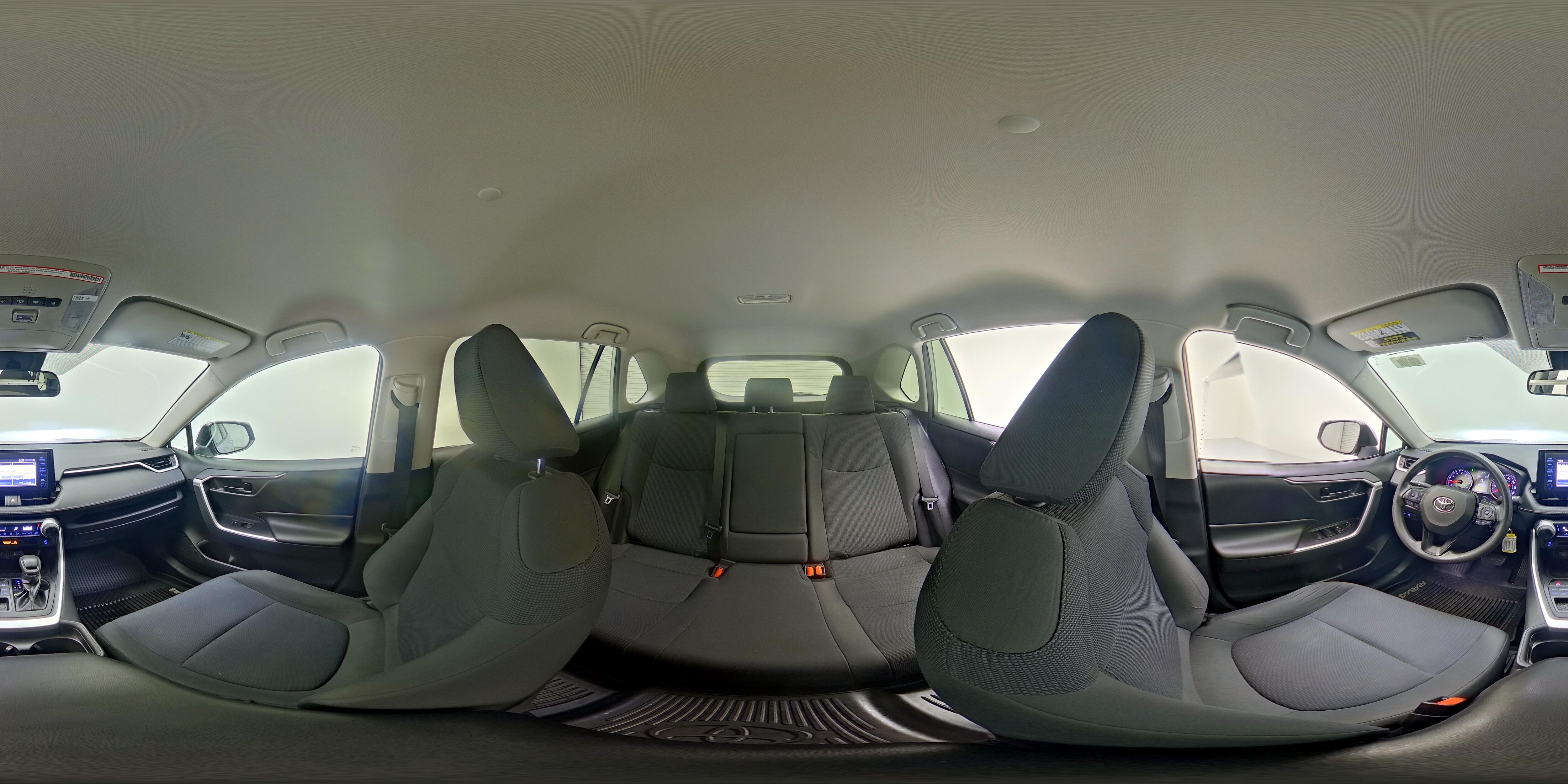 2019 Toyota RAV4 LE - Photo 23
