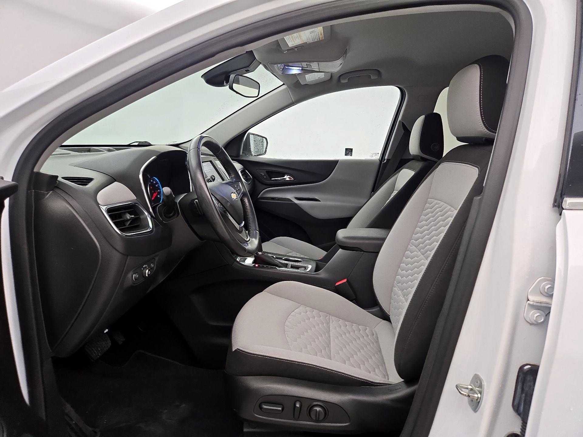 Thumbnail: 2020 Chevrolet Equinox - 11