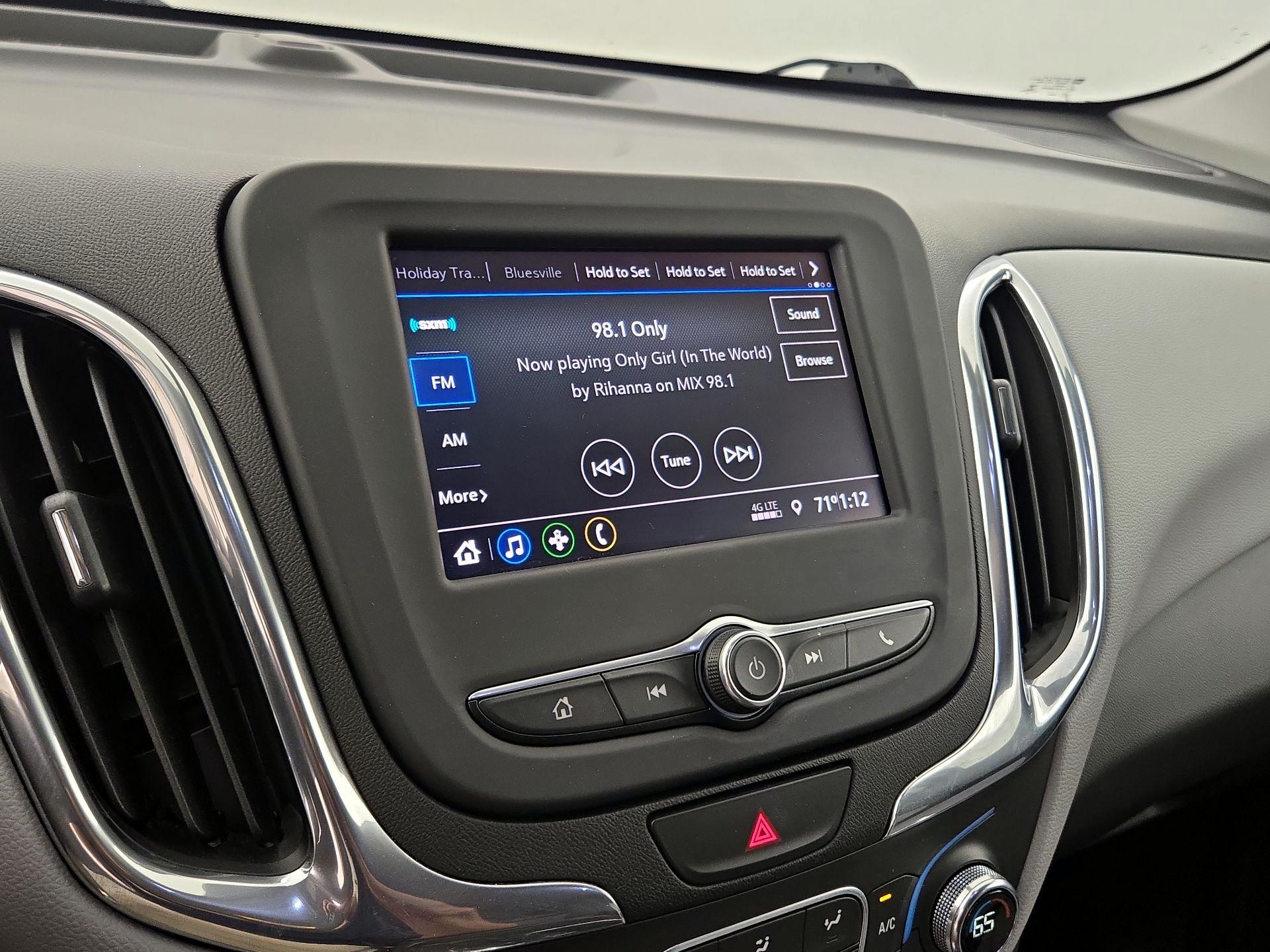 Thumbnail: 2020 Chevrolet Equinox - 14