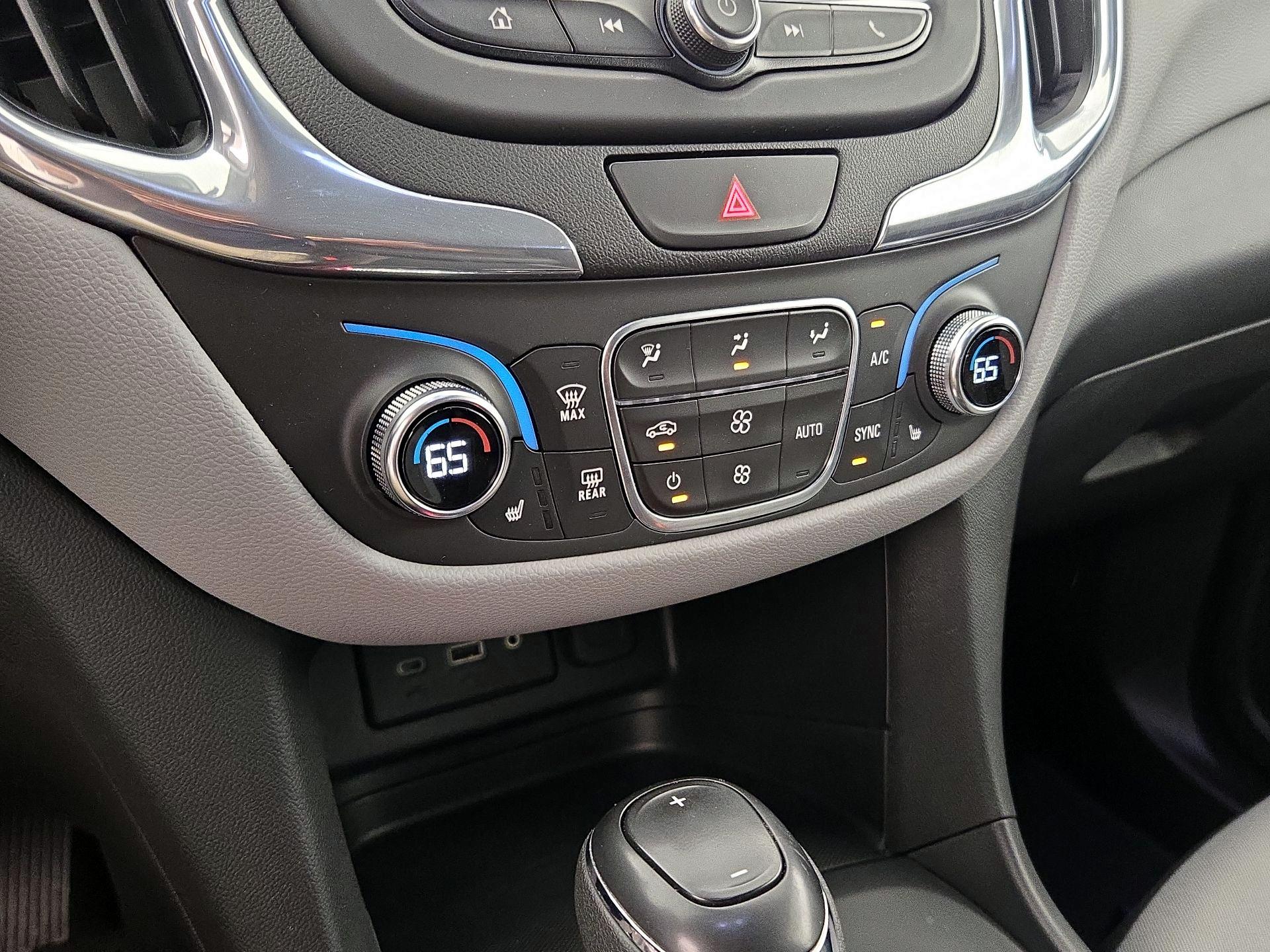 Thumbnail: 2020 Chevrolet Equinox - 15