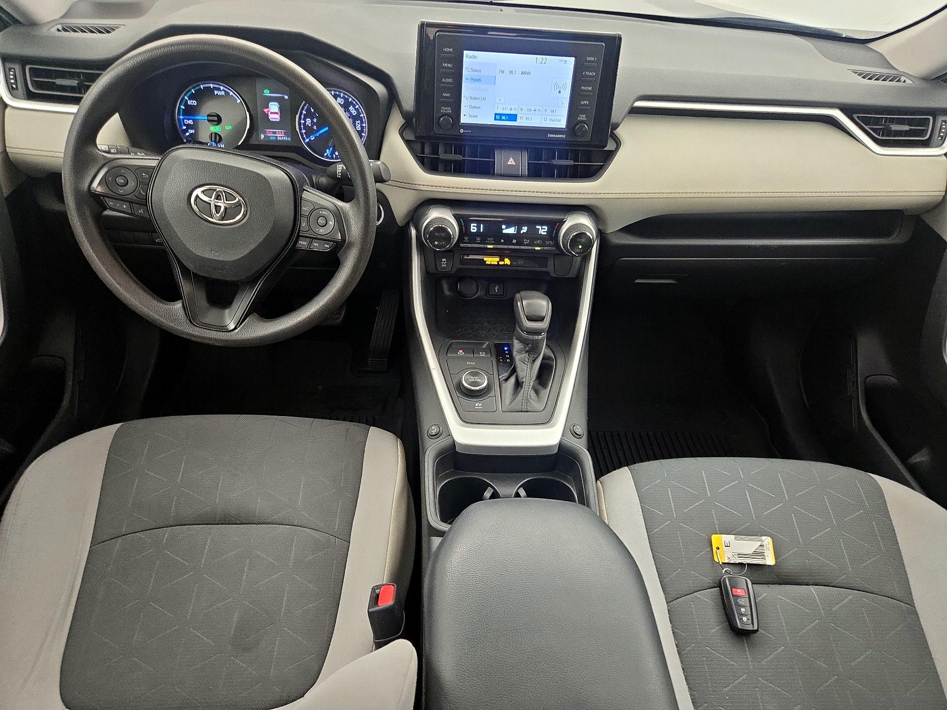 Thumbnail: 2021 Toyota RAV4 - 9