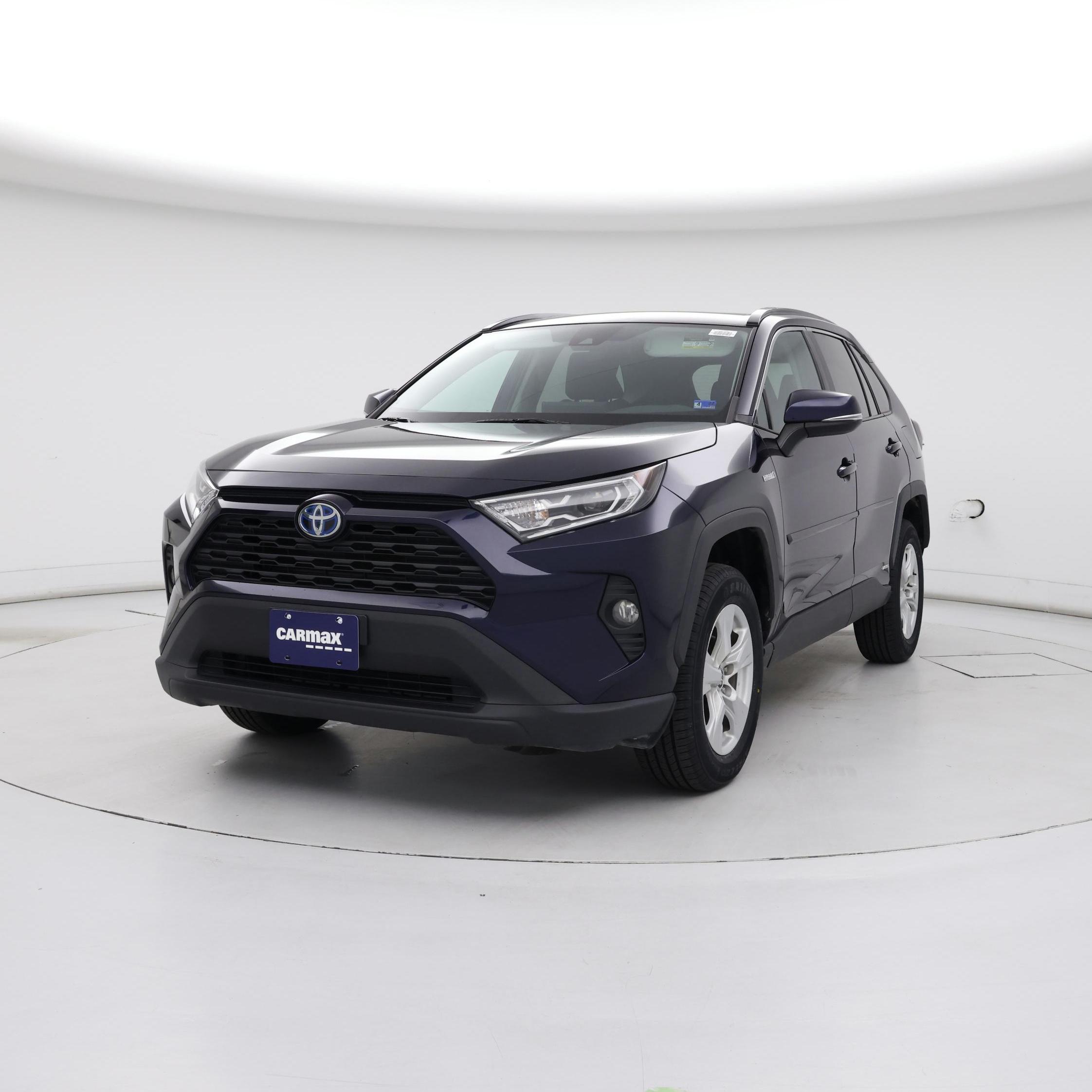 Thumbnail: 2021 Toyota RAV4 - 4