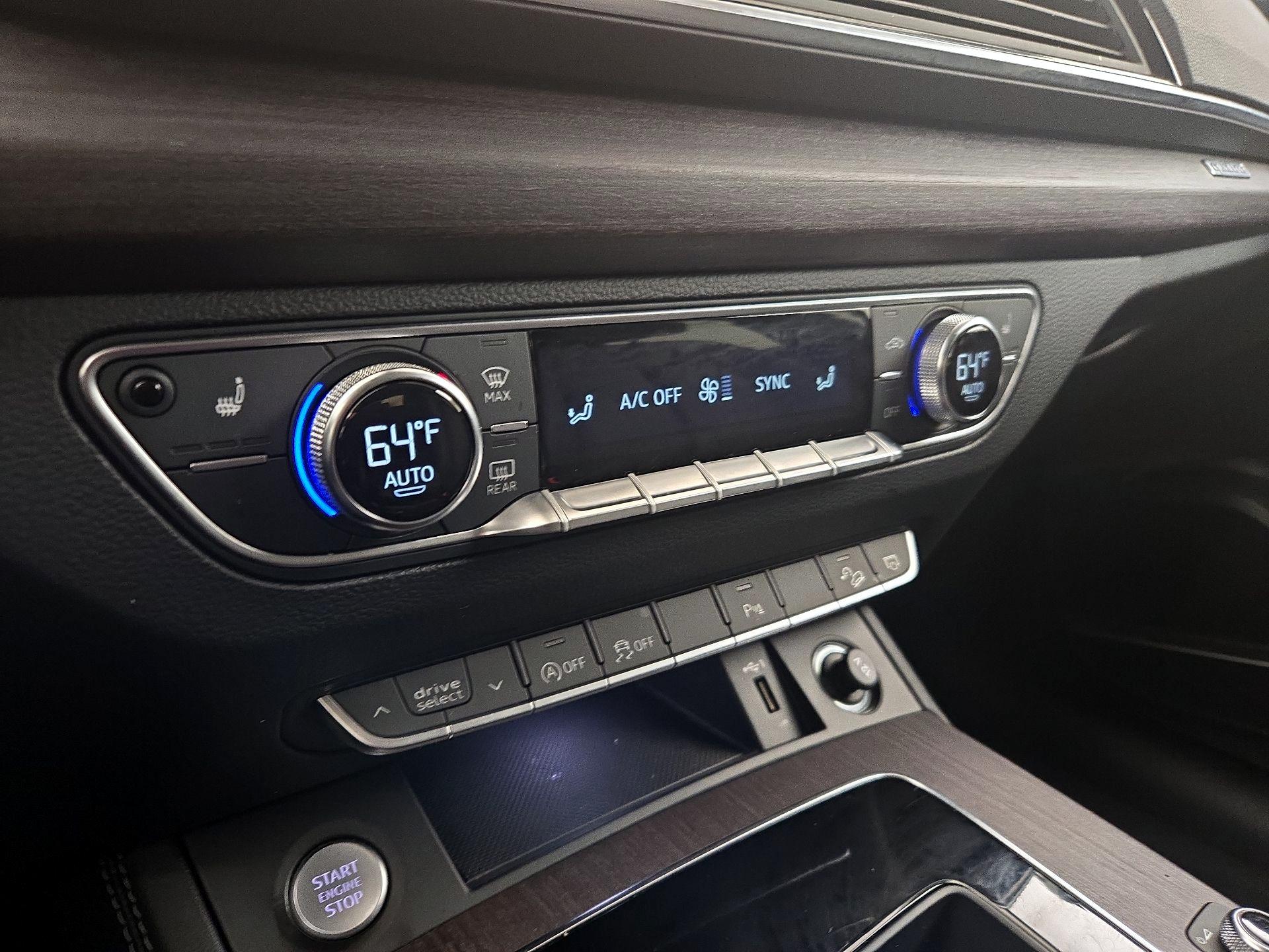 Thumbnail: 2021 Audi Q5 - 17