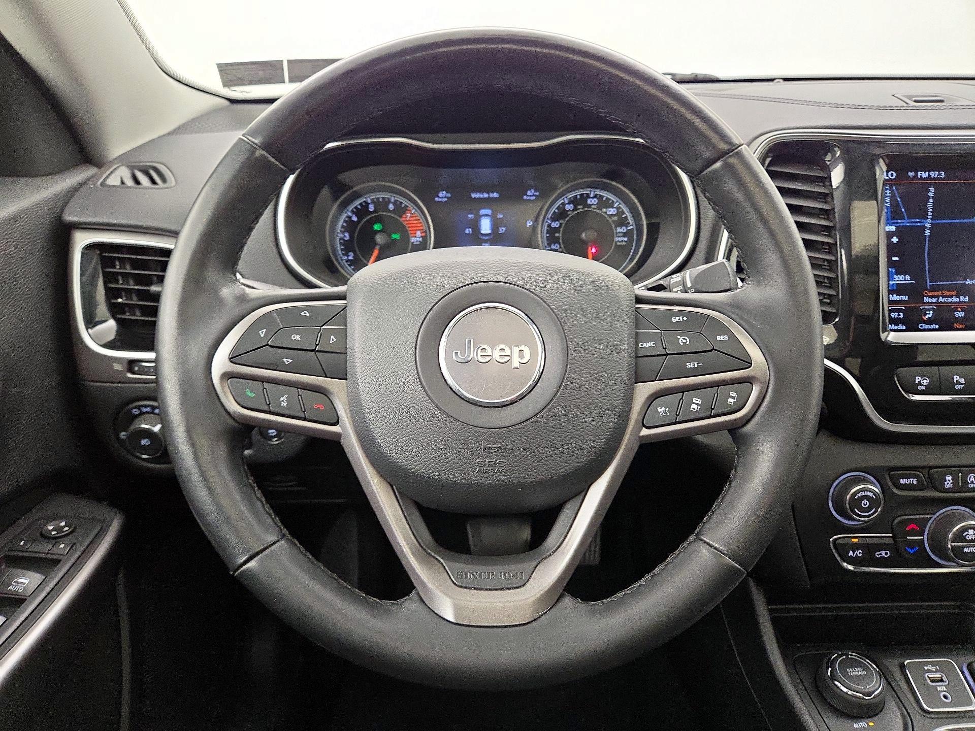 Thumbnail: 2021 Jeep Cherokee - 10