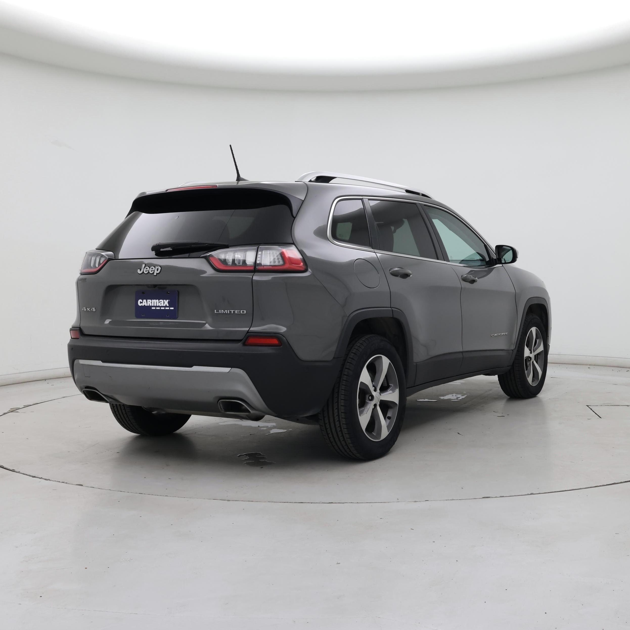 Thumbnail: 2021 Jeep Cherokee - 8