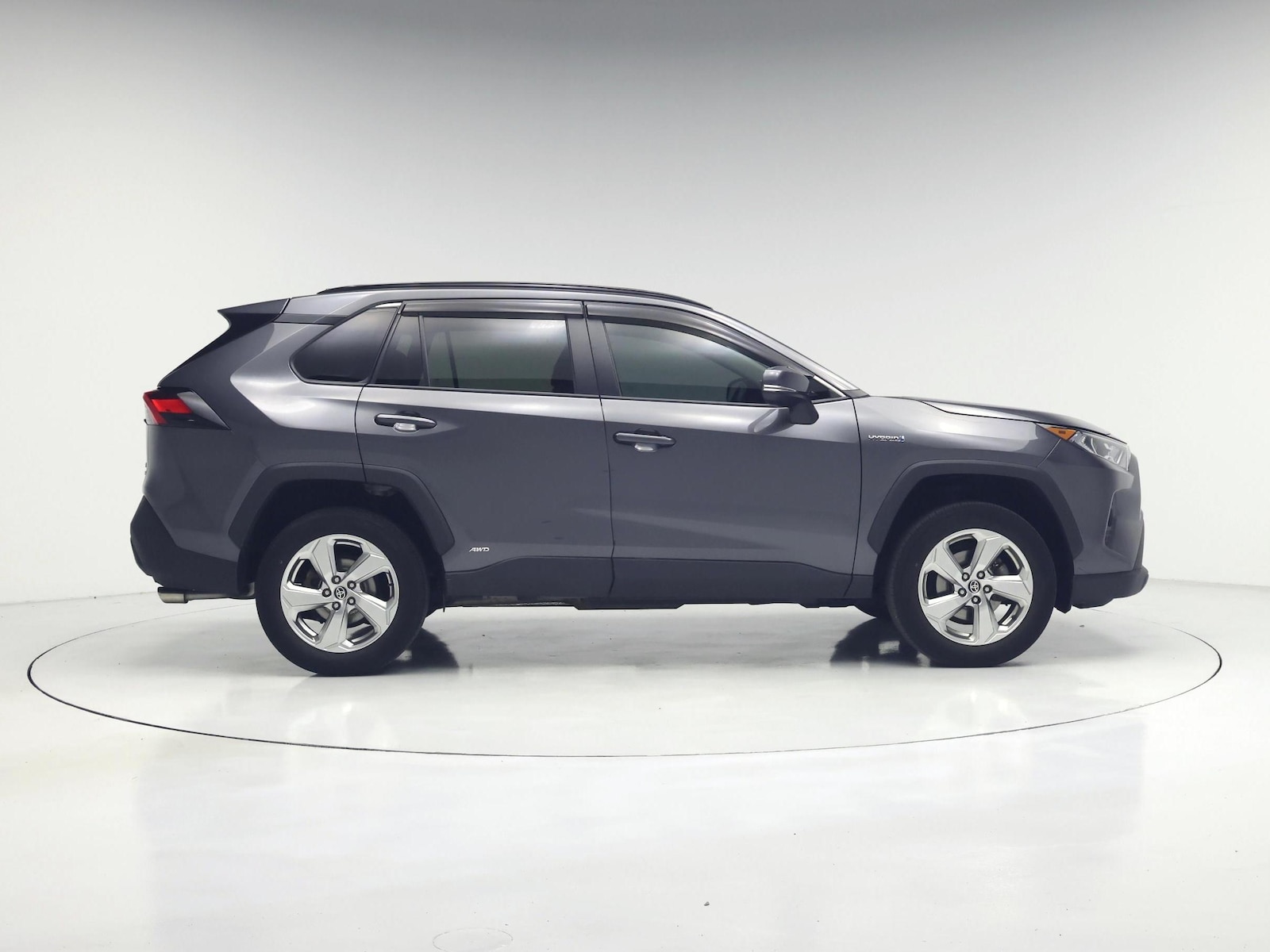 2021 Toyota RAV4 XLE Premium - Photo 8