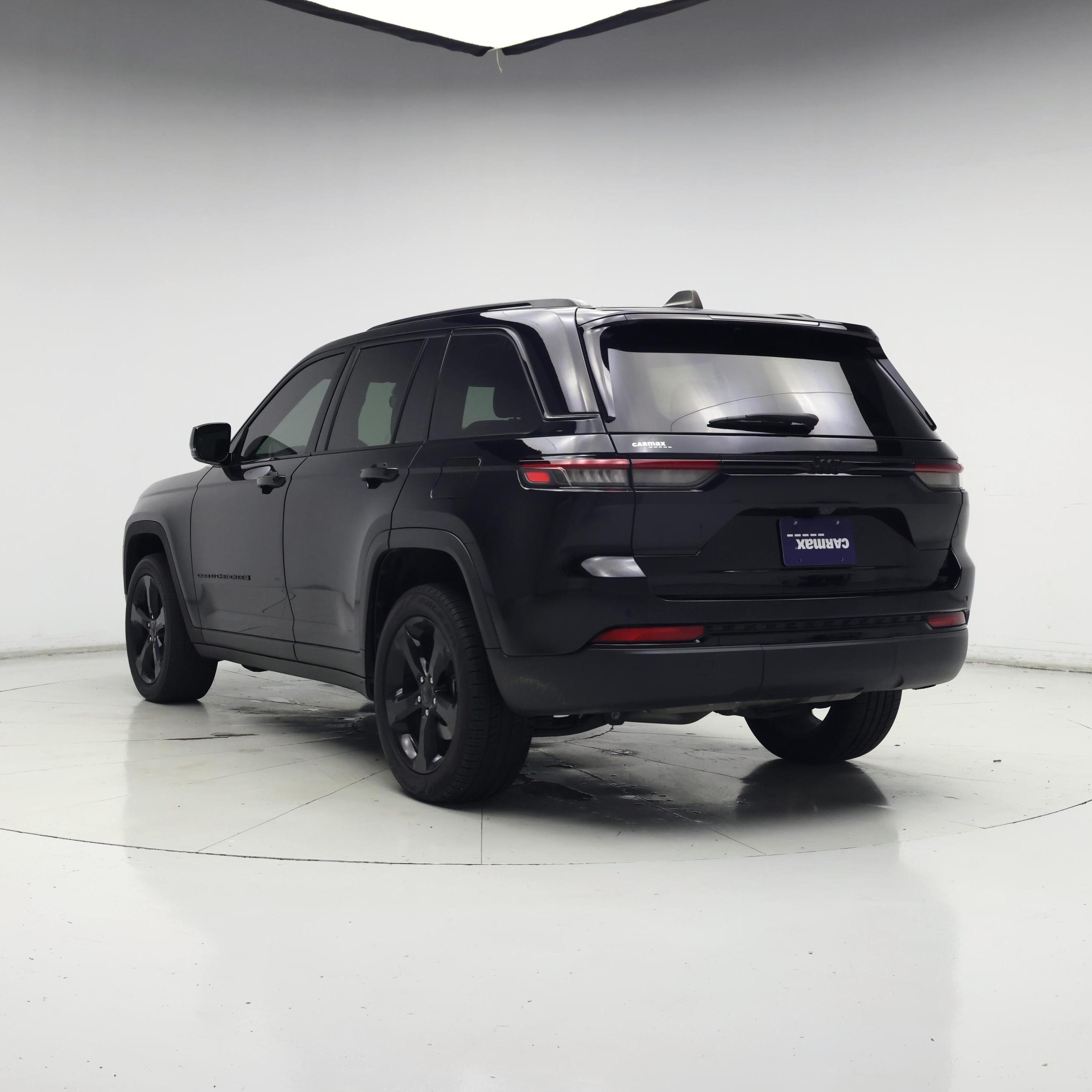 Thumbnail: 2023 Jeep Grand Cherokee - 2