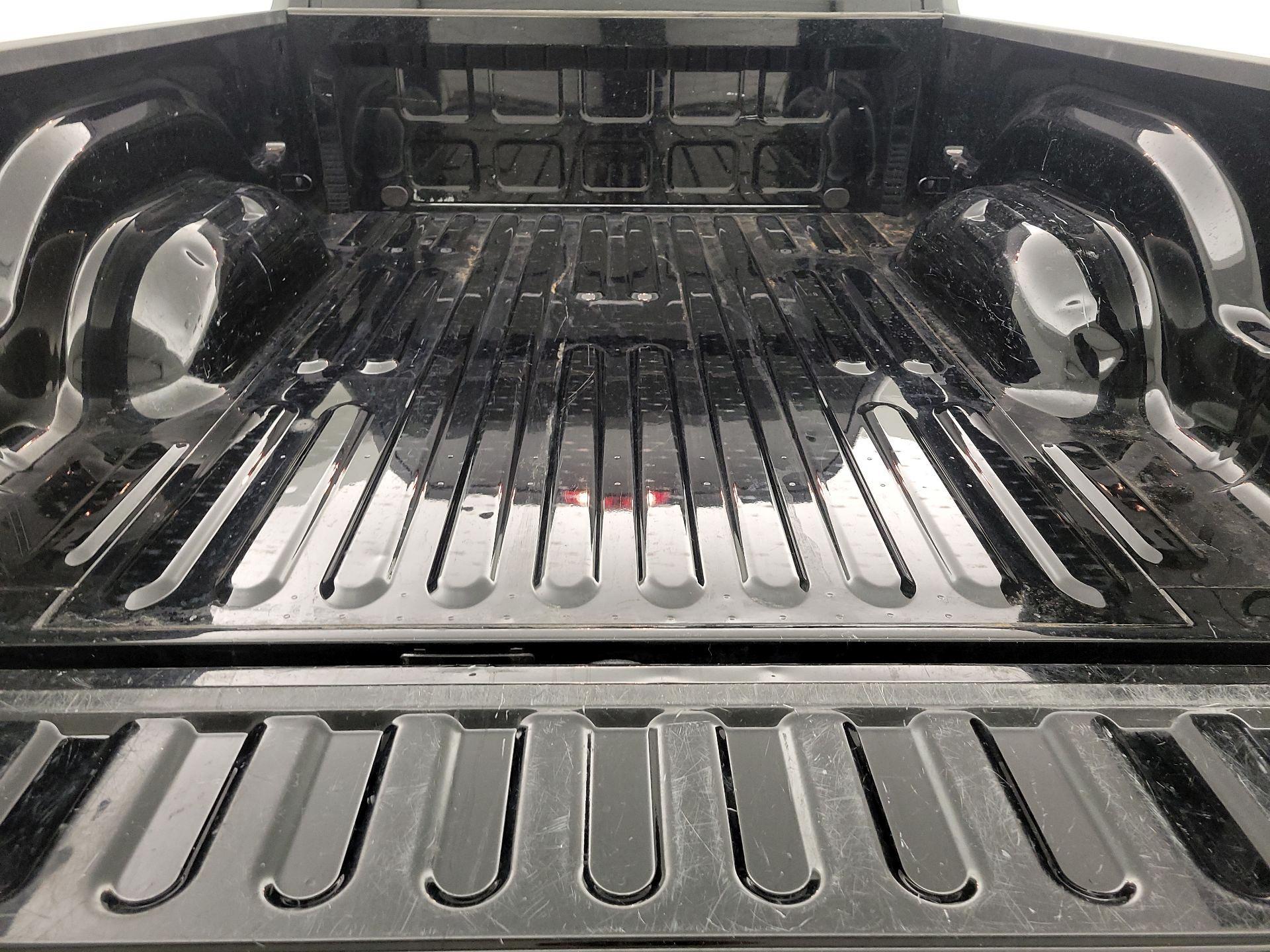 Thumbnail: 2022 RAM 1500 Classic - 20