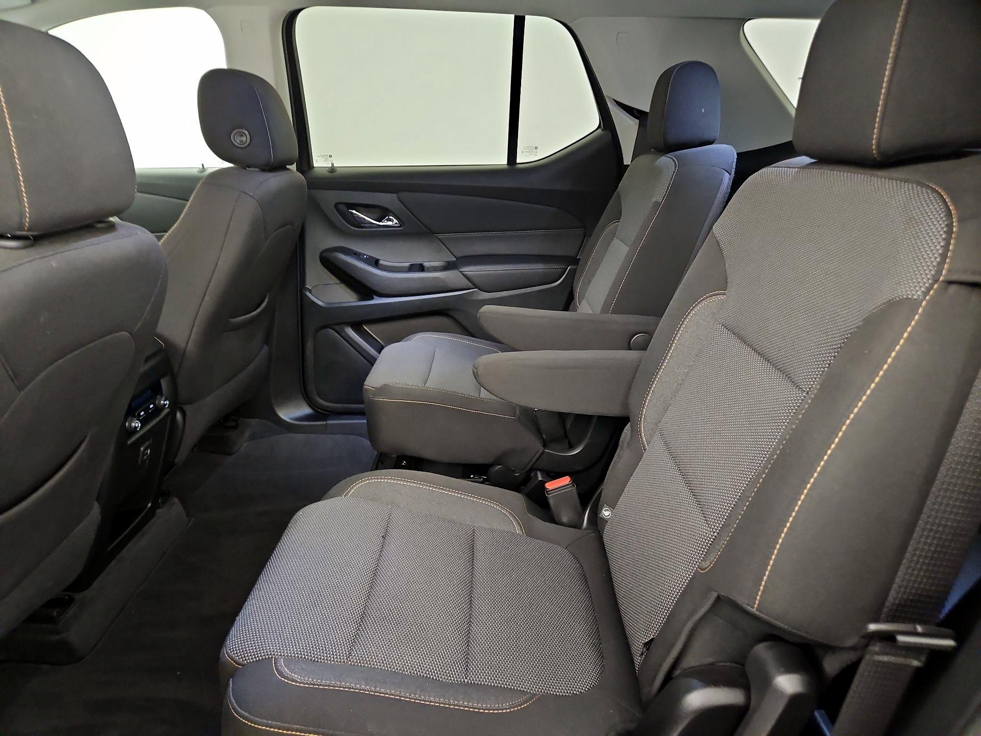 Thumbnail: 2020 Chevrolet Traverse - 19