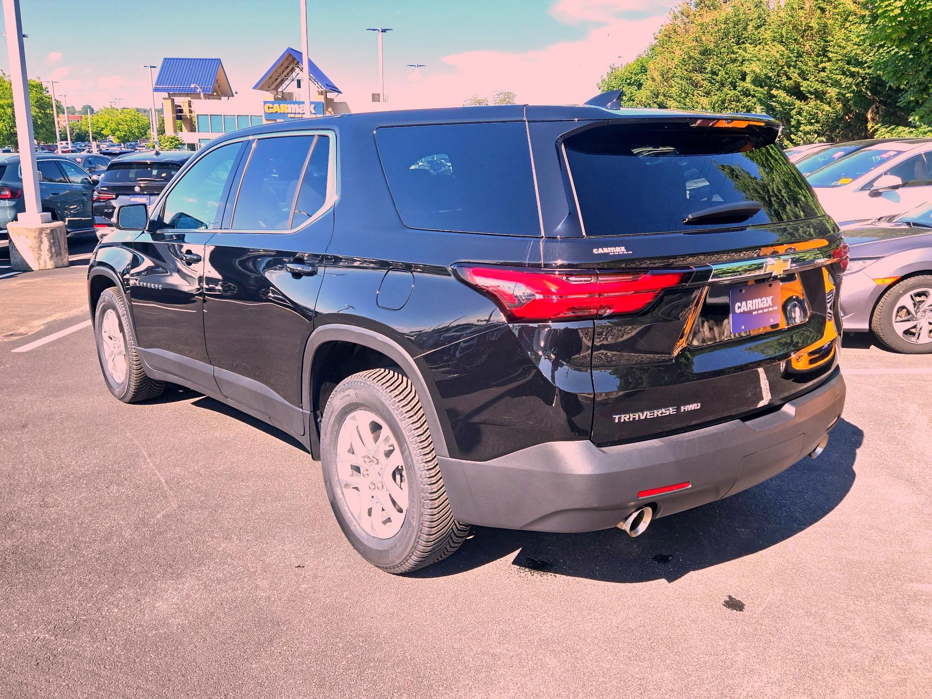 Thumbnail: 2023 Chevrolet Traverse - 7