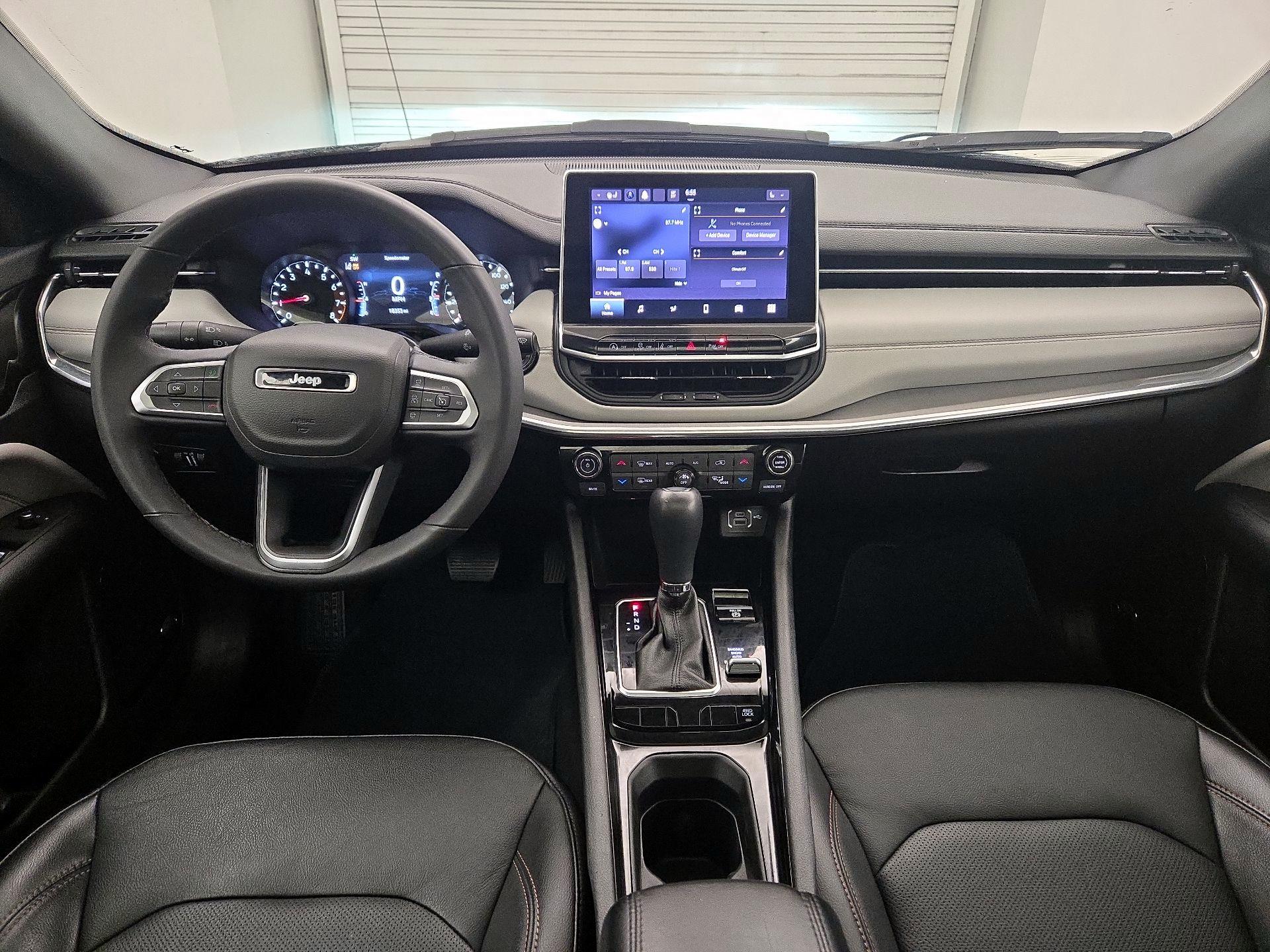 Thumbnail: 2023 Jeep Compass - 9