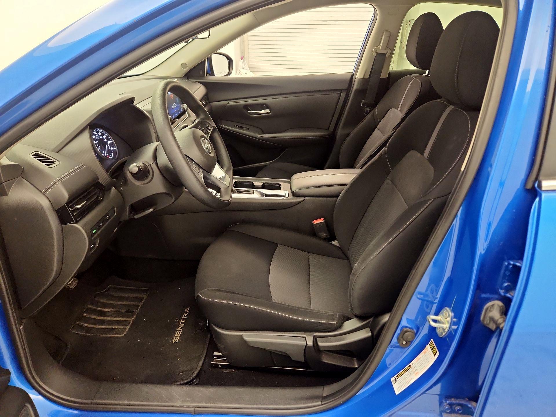 Thumbnail: 2023 Nissan Sentra - 11