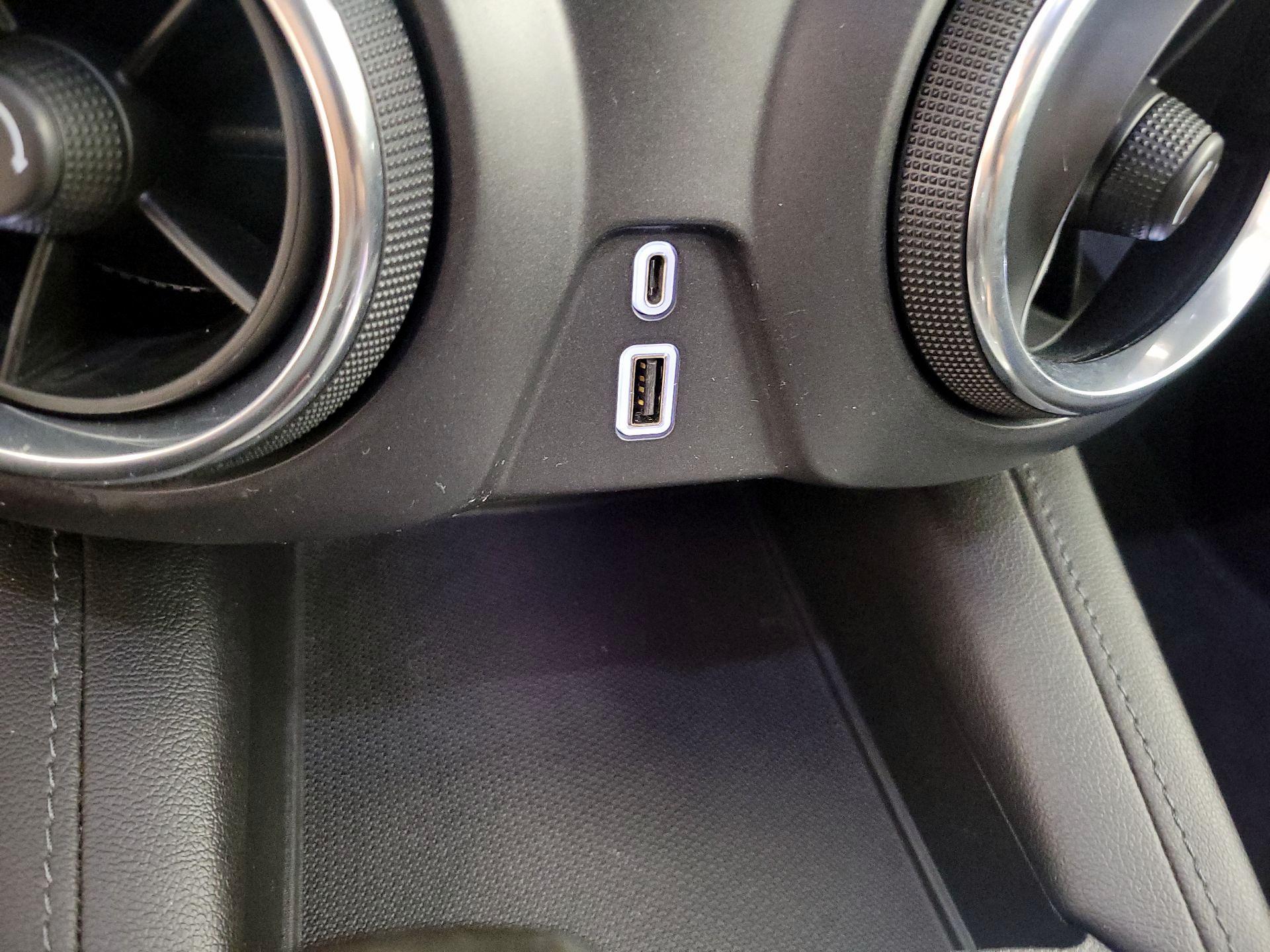 Thumbnail: 2020 Chevrolet Blazer - 18