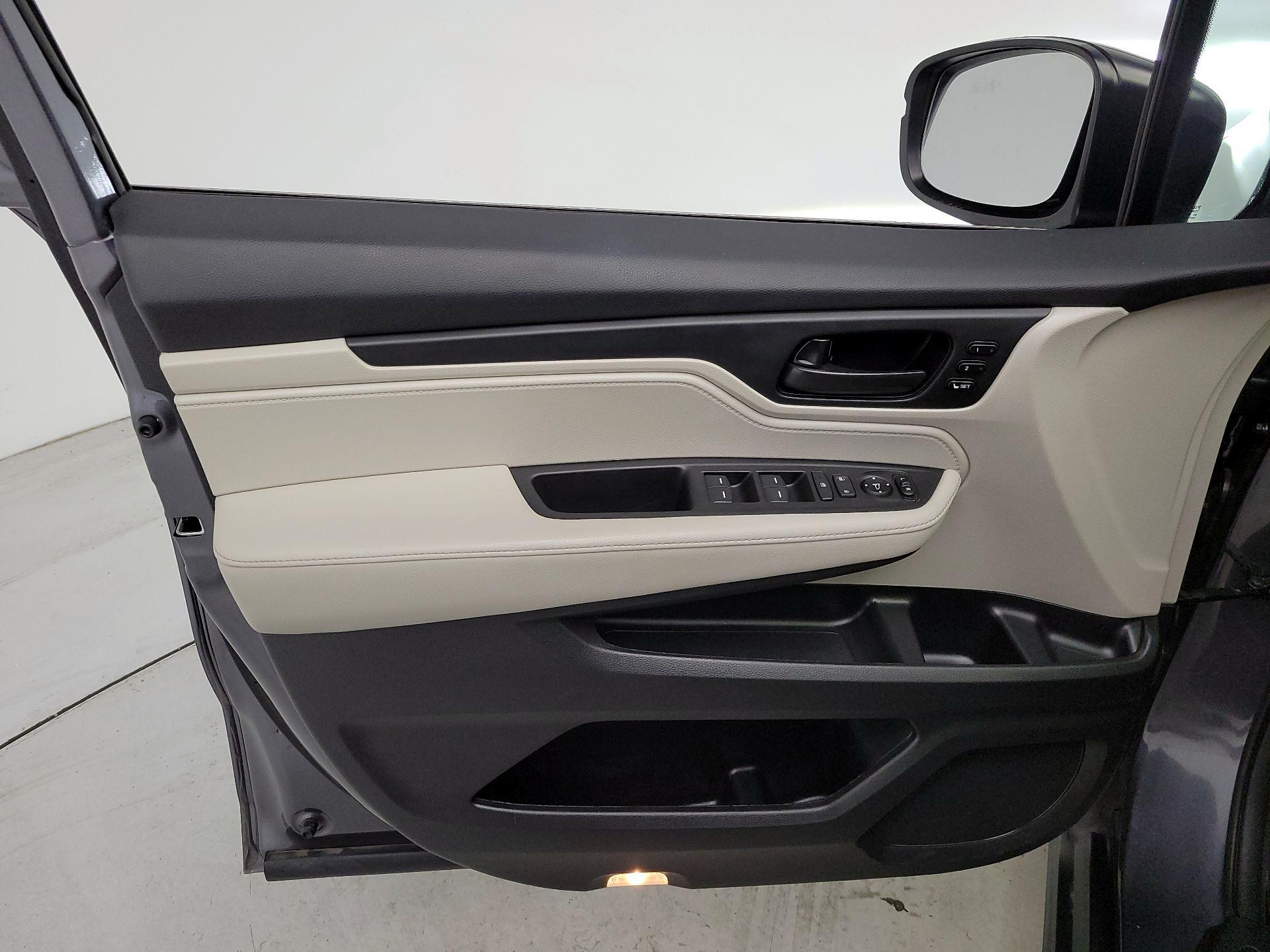 Thumbnail: 2025 Honda Odyssey - 12