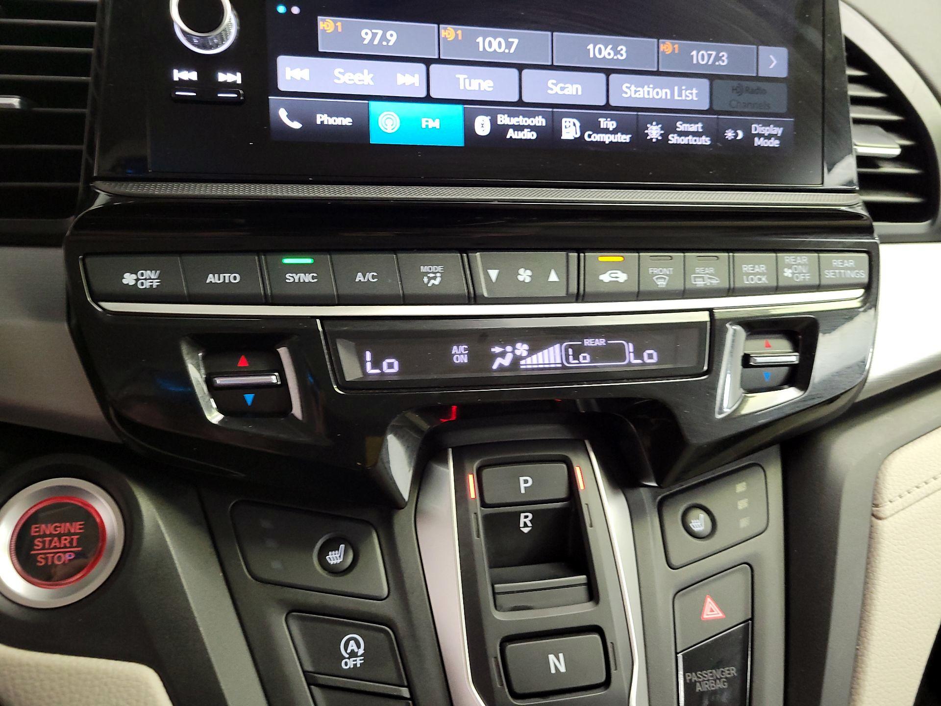 Thumbnail: 2025 Honda Odyssey - 16