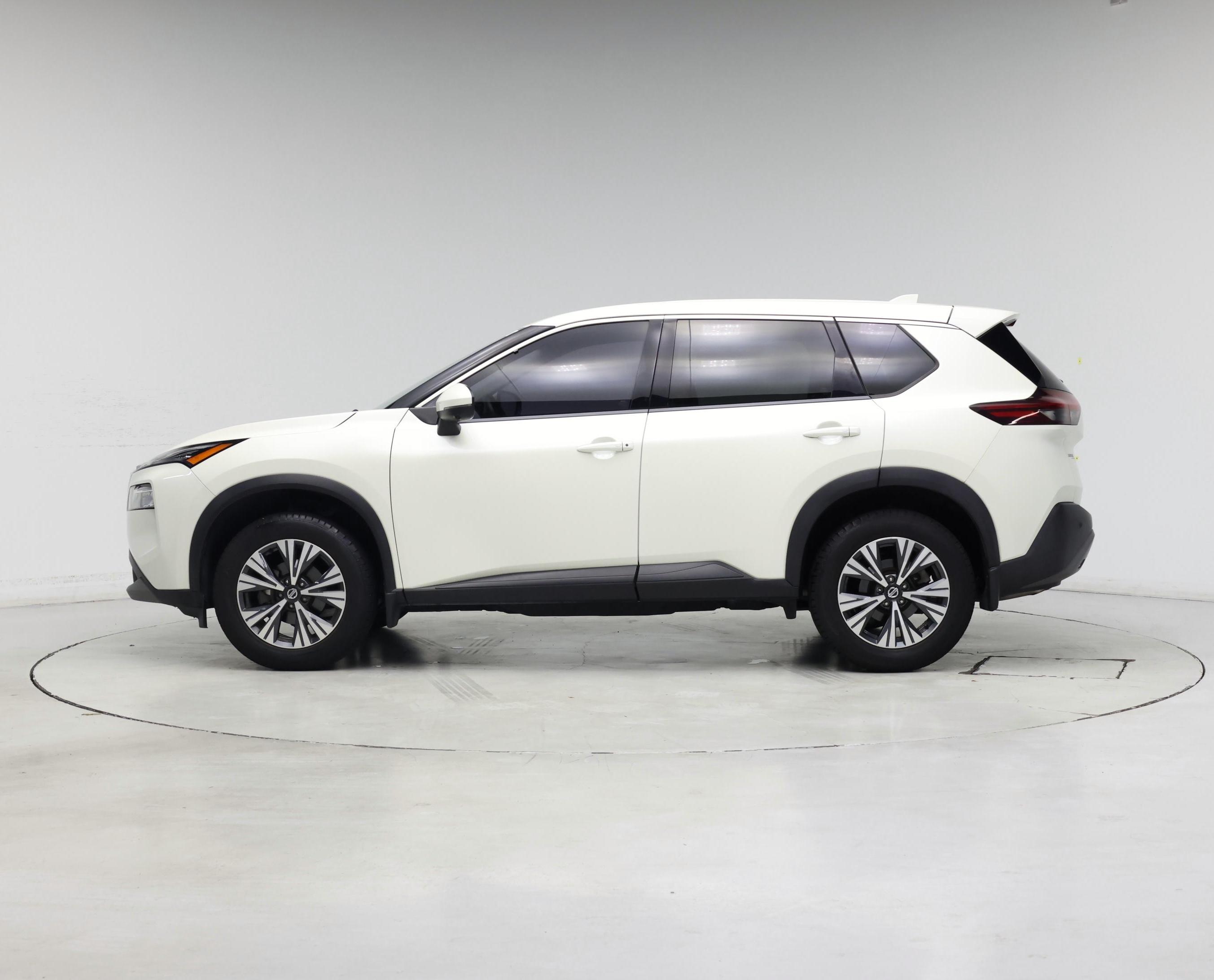 Thumbnail: 2021 Nissan Rogue - 3