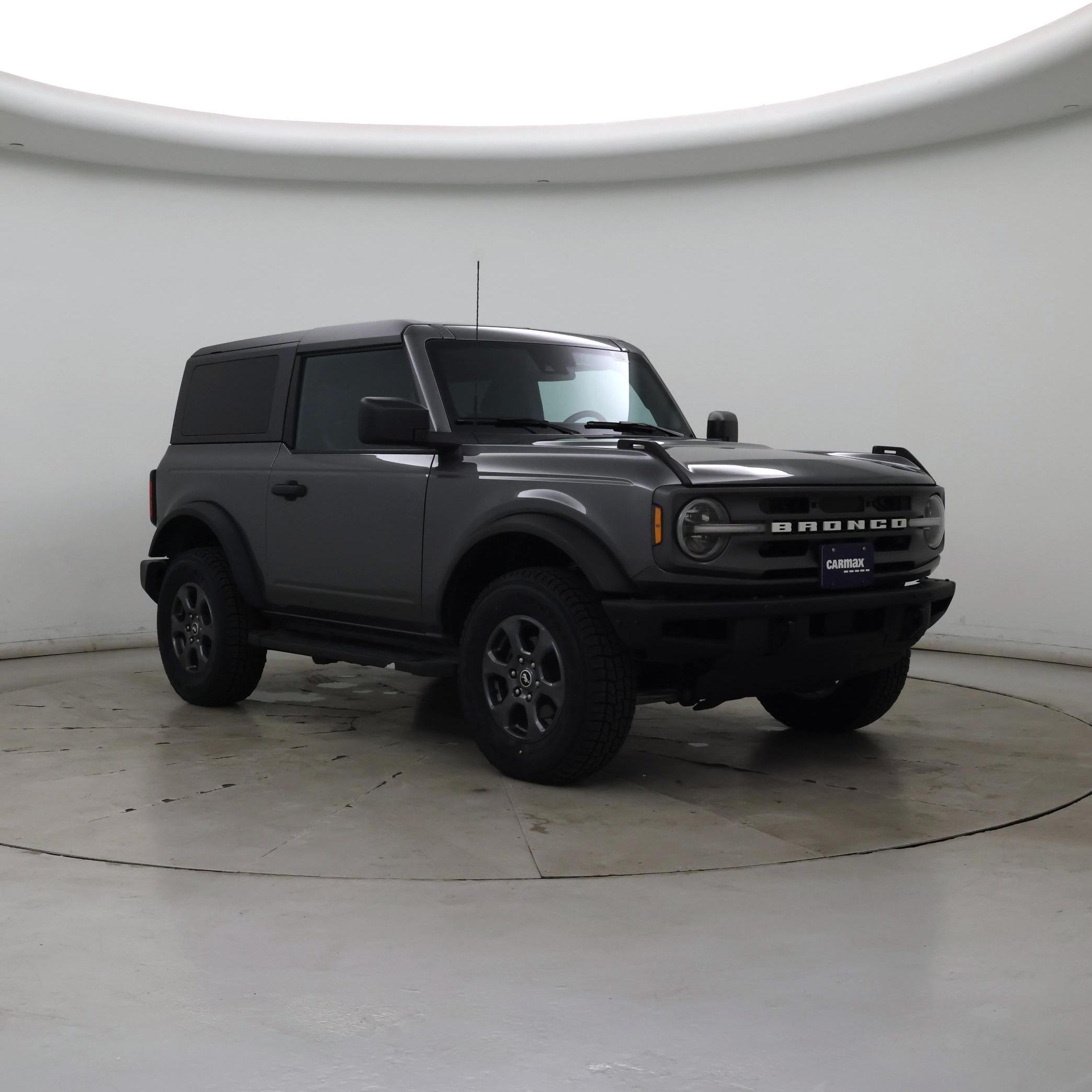 Gray 2022 Ford Bronco Big Bend 2-Door 4WD SUV / Crossover Four-Wheel Drive Automatic